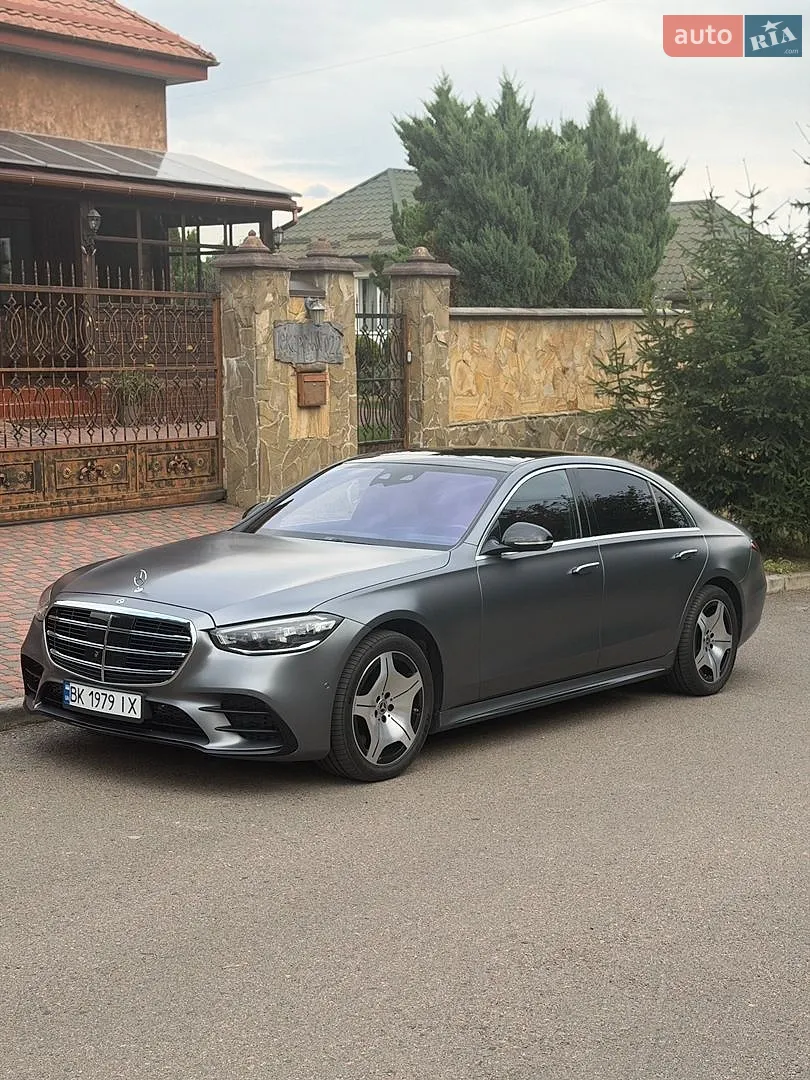 Mercedes-Benz S-Class, 2022