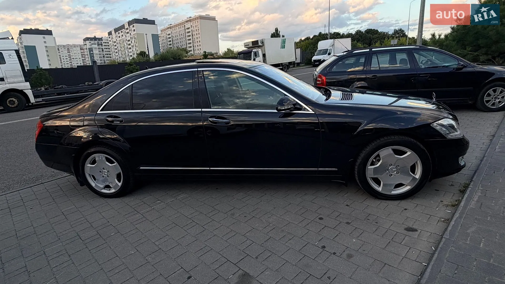 Mercedes-Benz S-Class, 2009