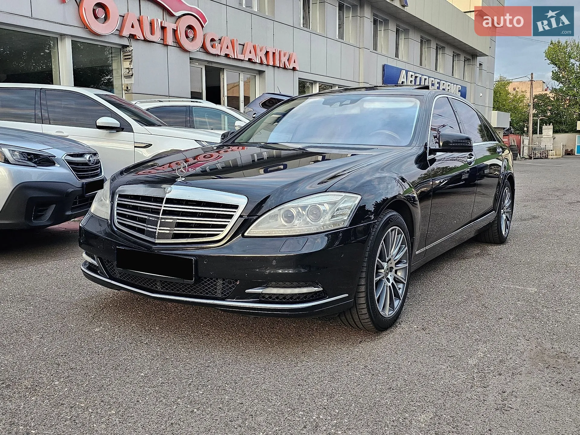 Mercedes-Benz S-Class, 2011