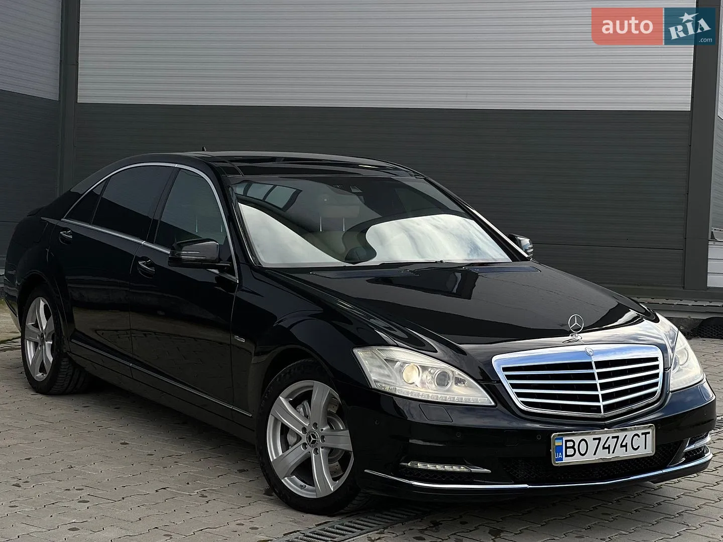 Mercedes-Benz S-Class, 2011