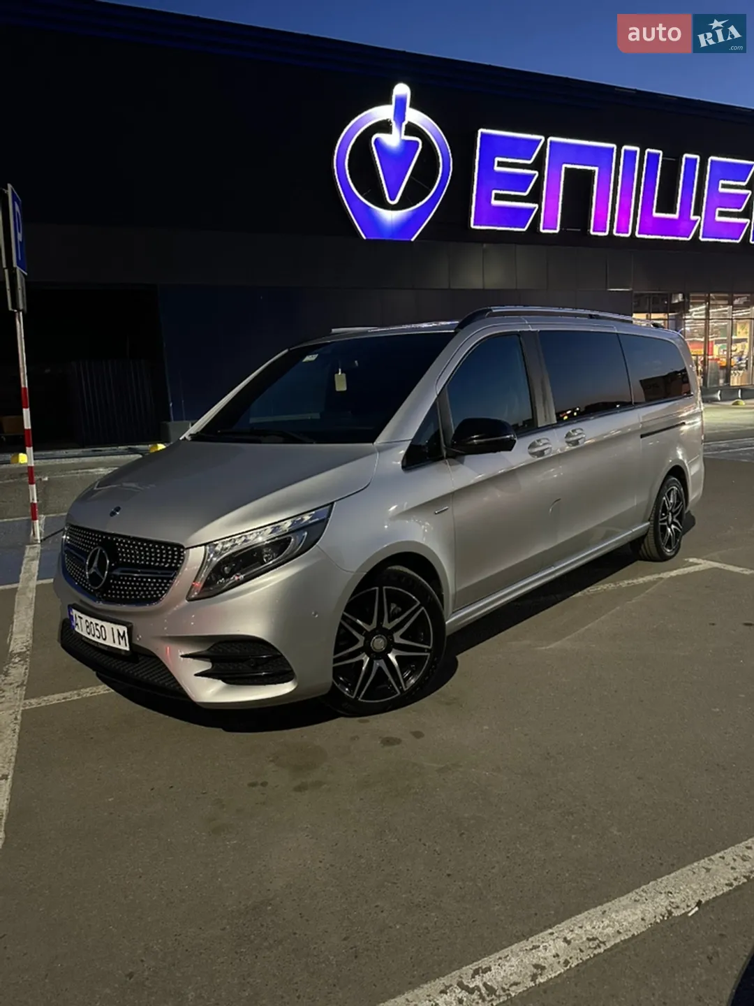 Mercedes-Benz V-Class, 2017