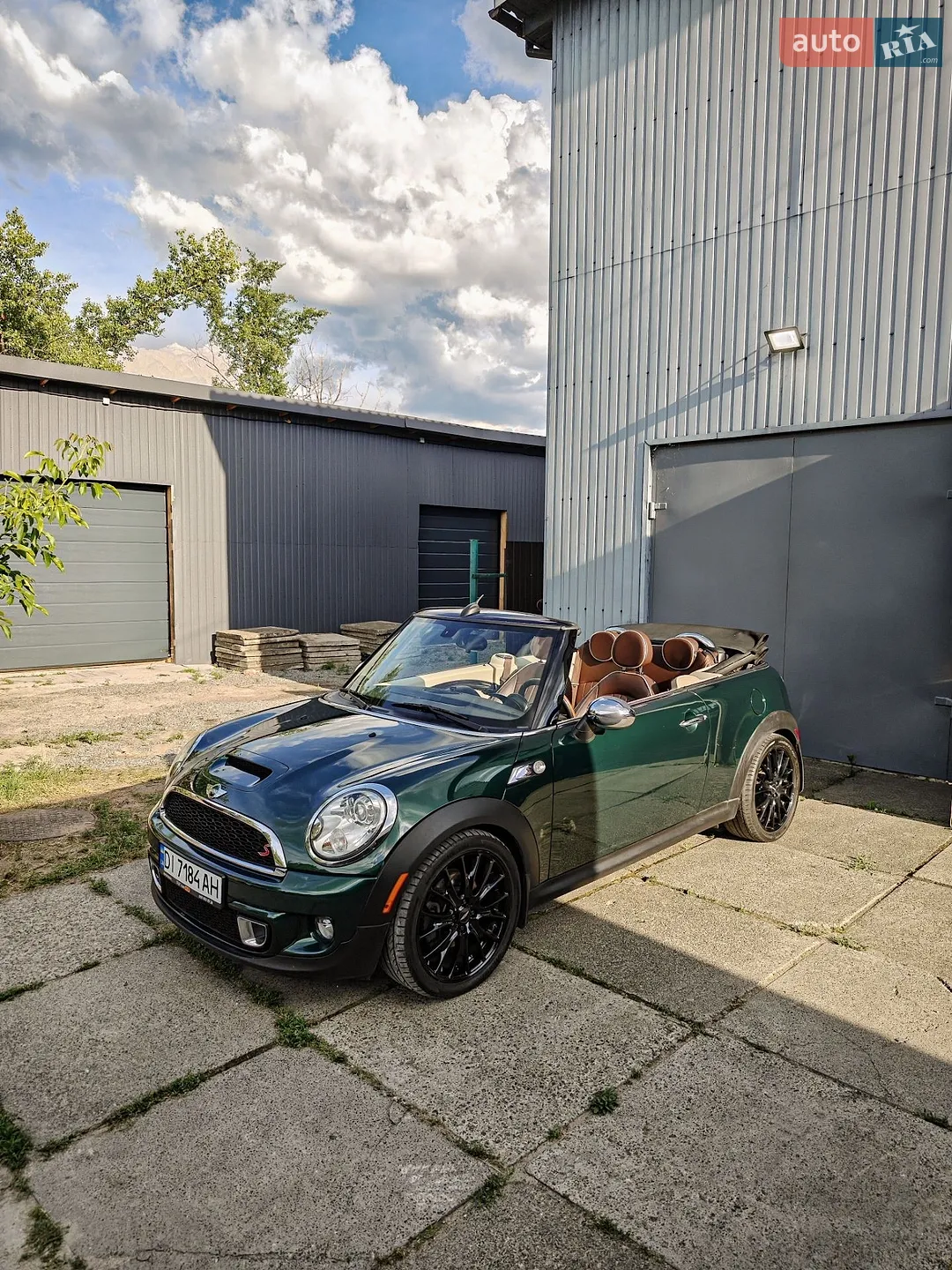 MINI Convertible, 2011