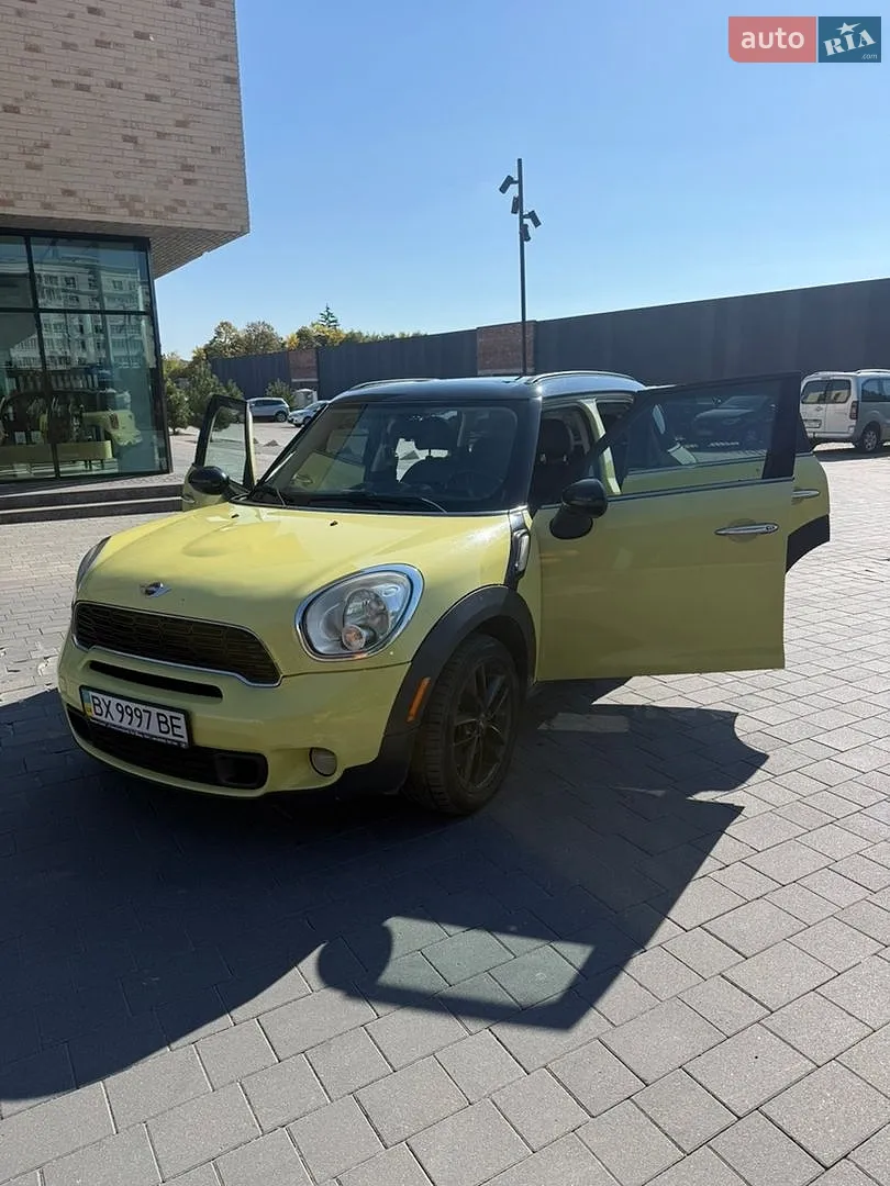 MINI Countryman, 2011