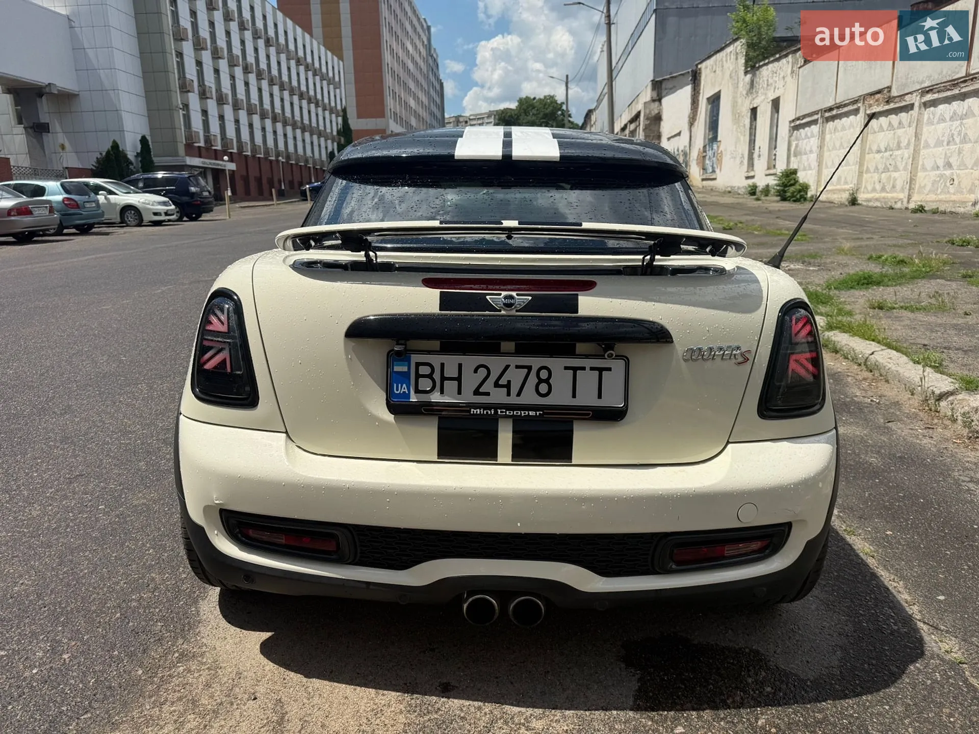 MINI Coupe, 2012