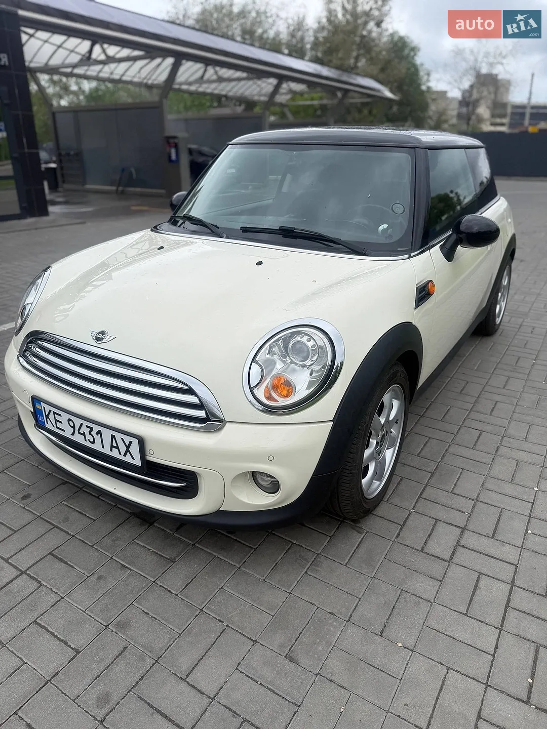 MINI Hatch, 2012