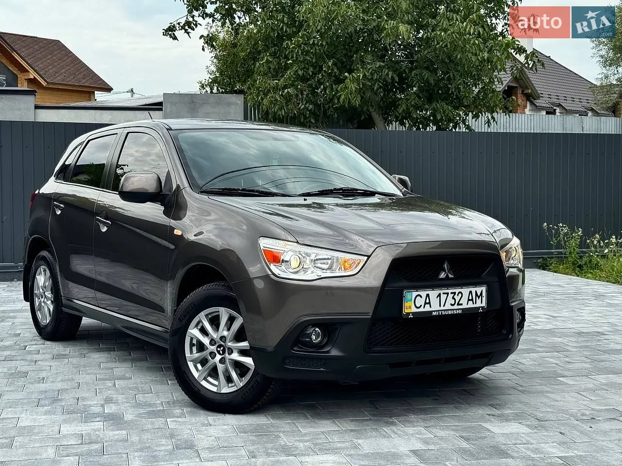Mitsubishi ASX, 2011