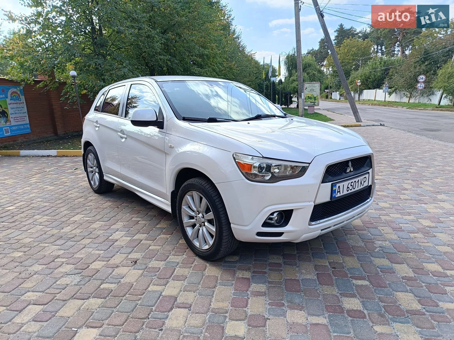 Mitsubishi ASX, 2011