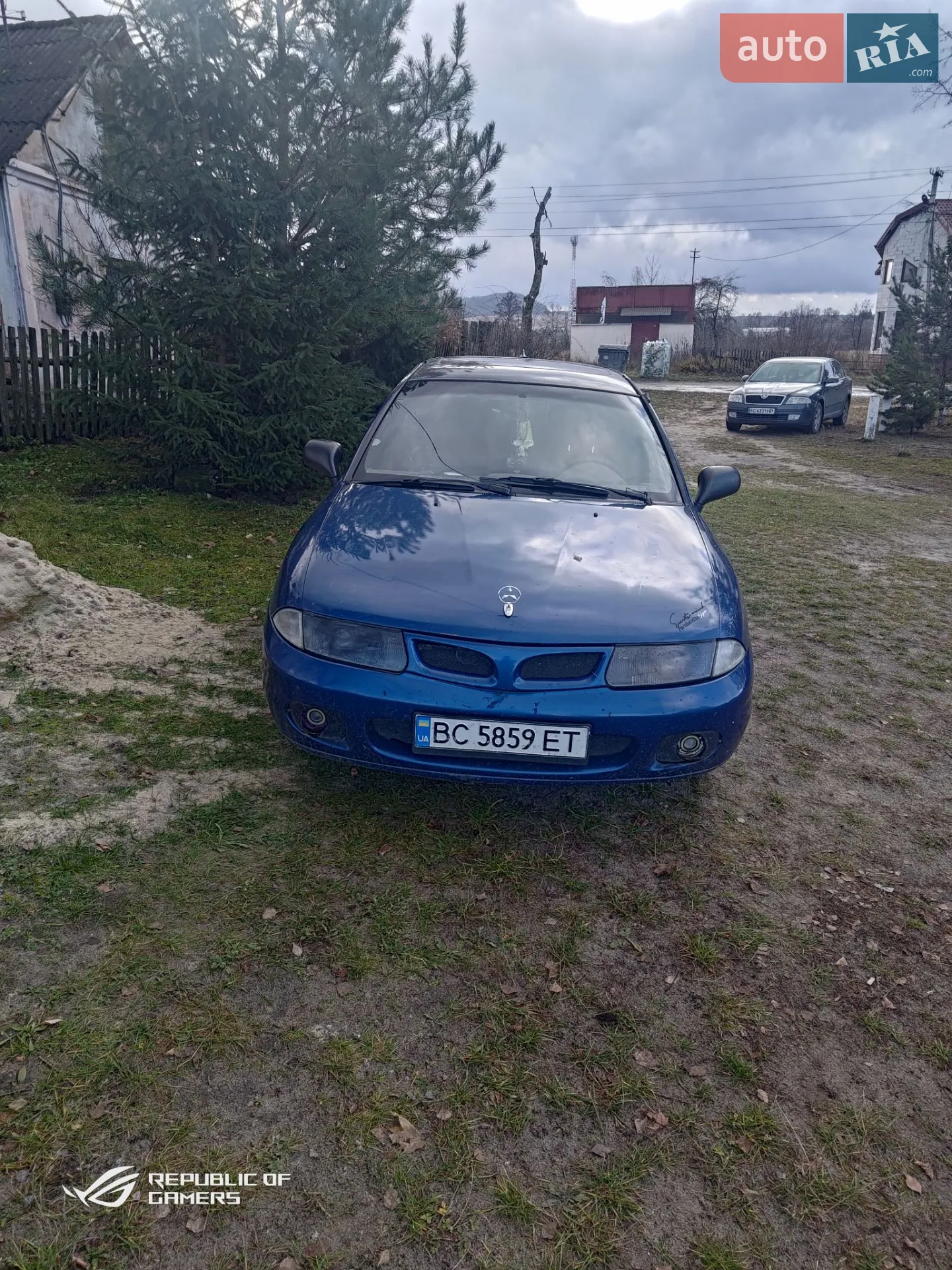 Mitsubishi Carisma, 1997