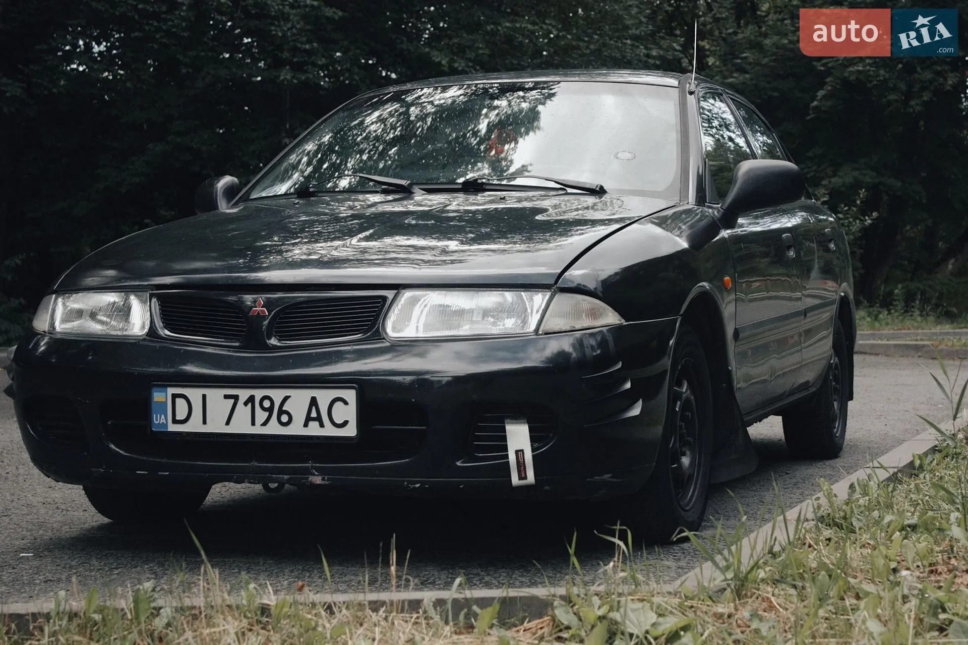 Mitsubishi Carisma, 1998