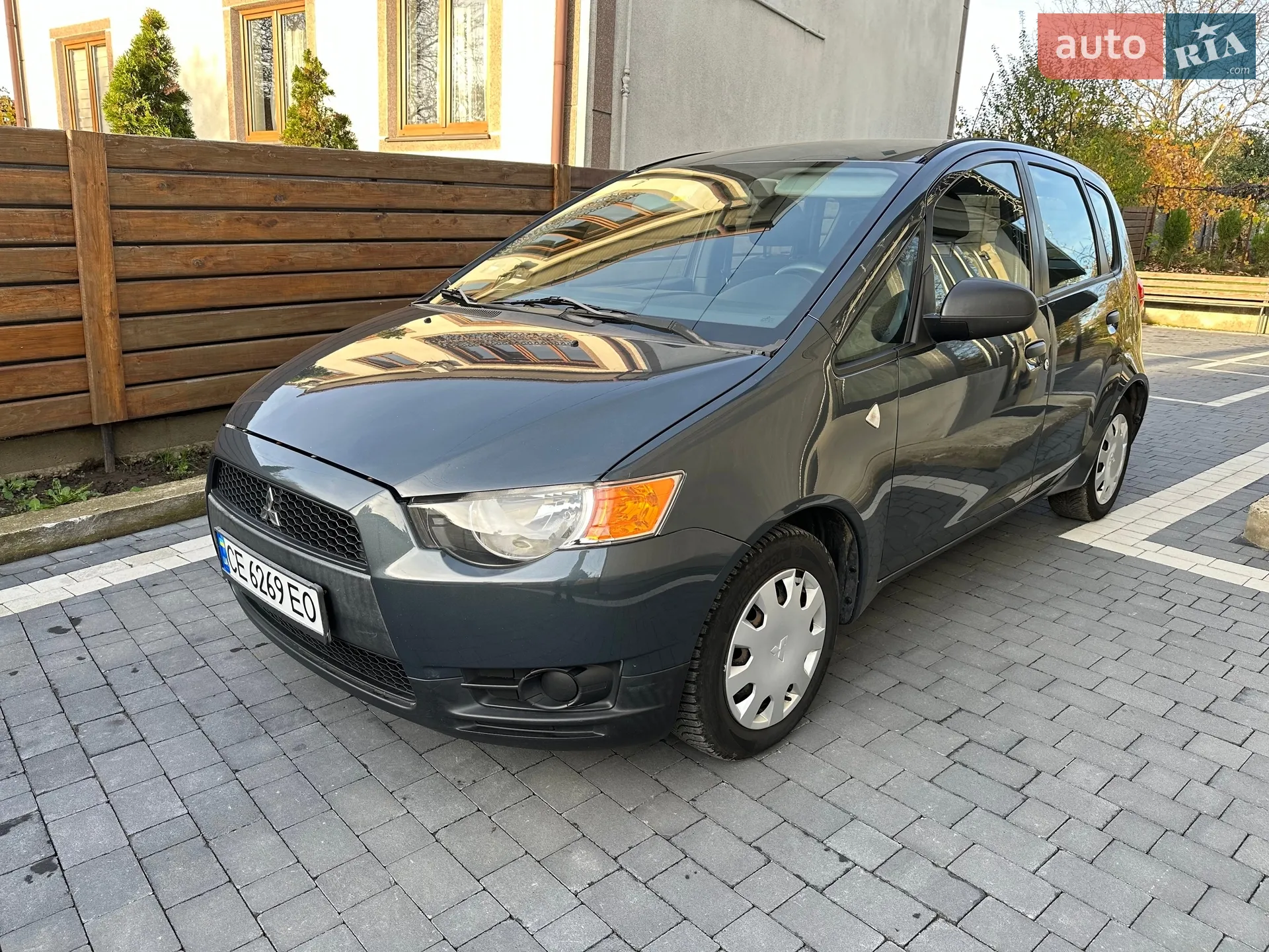 Mitsubishi Colt, 2009