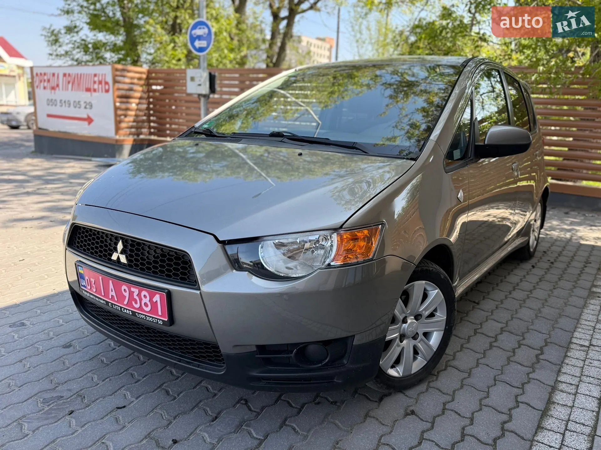 Mitsubishi Colt, 2011
