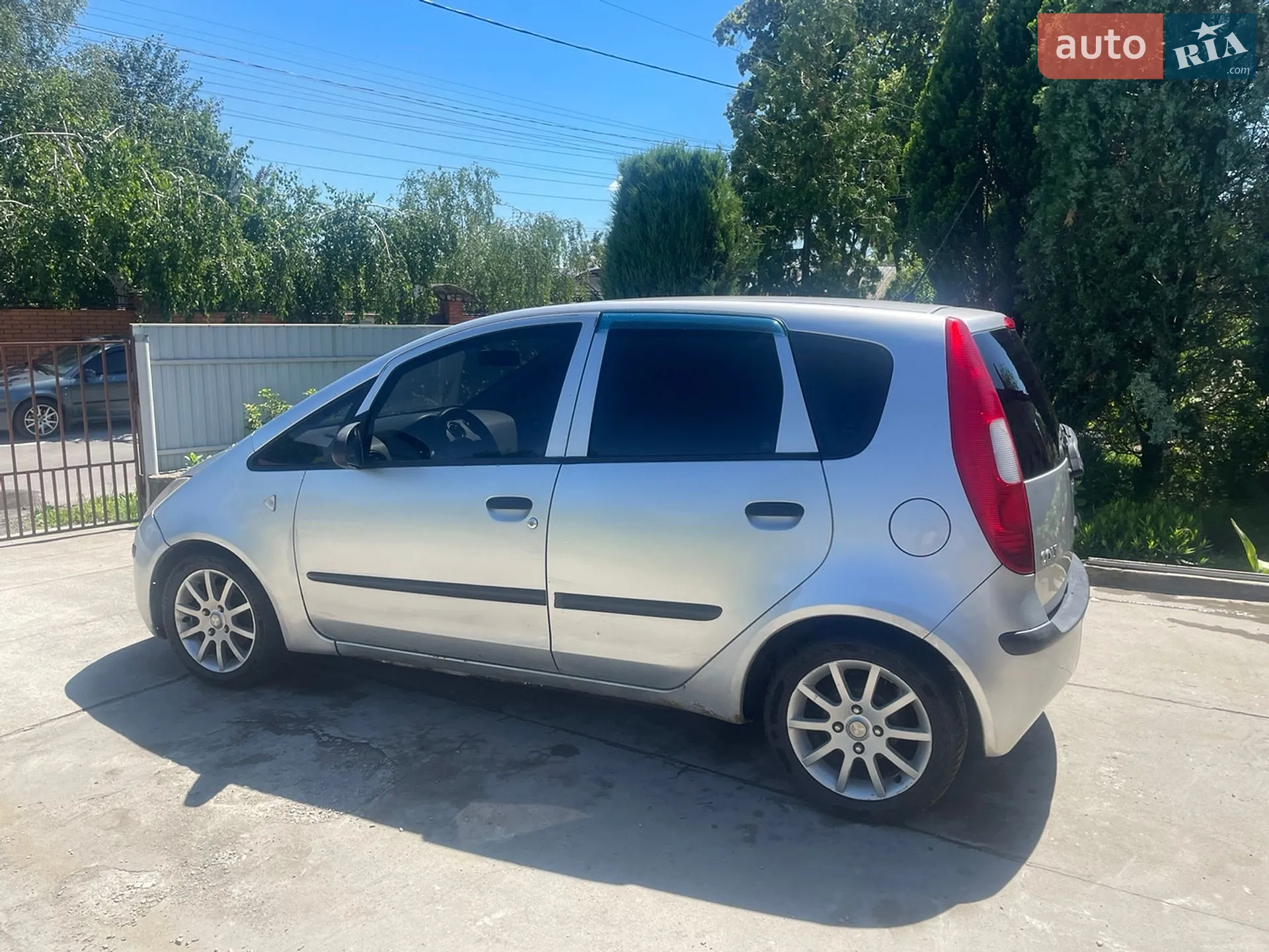 Mitsubishi Colt, 2006