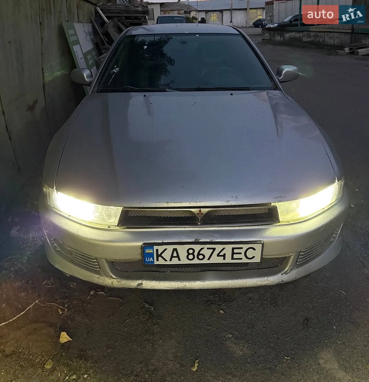 Mitsubishi Galant, 2002