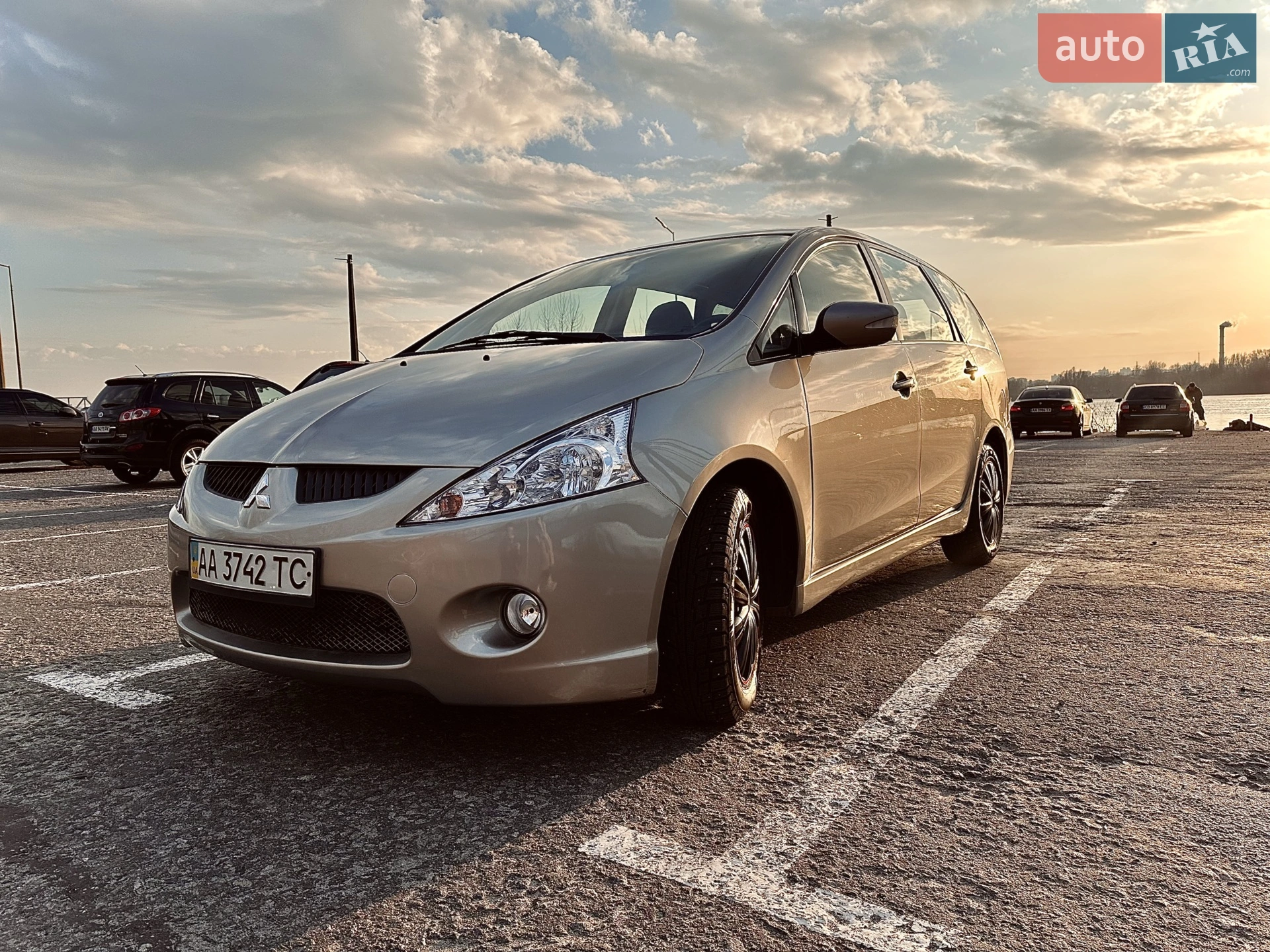 Mitsubishi Grandis, 2007
