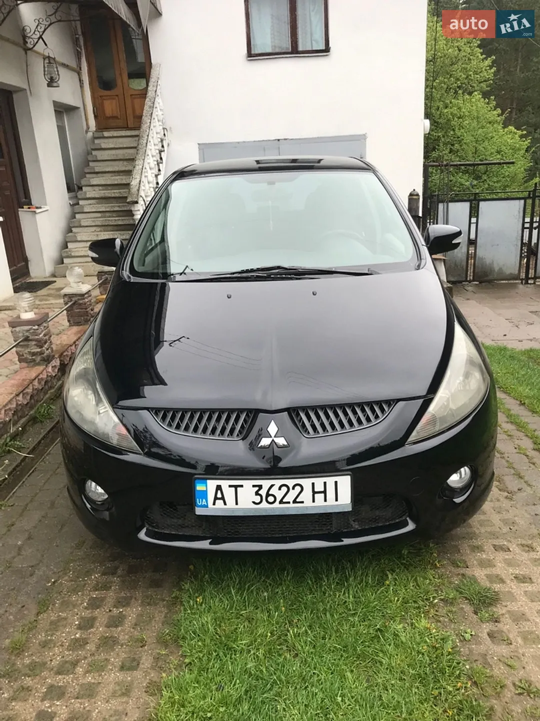 Mitsubishi Grandis, 2005