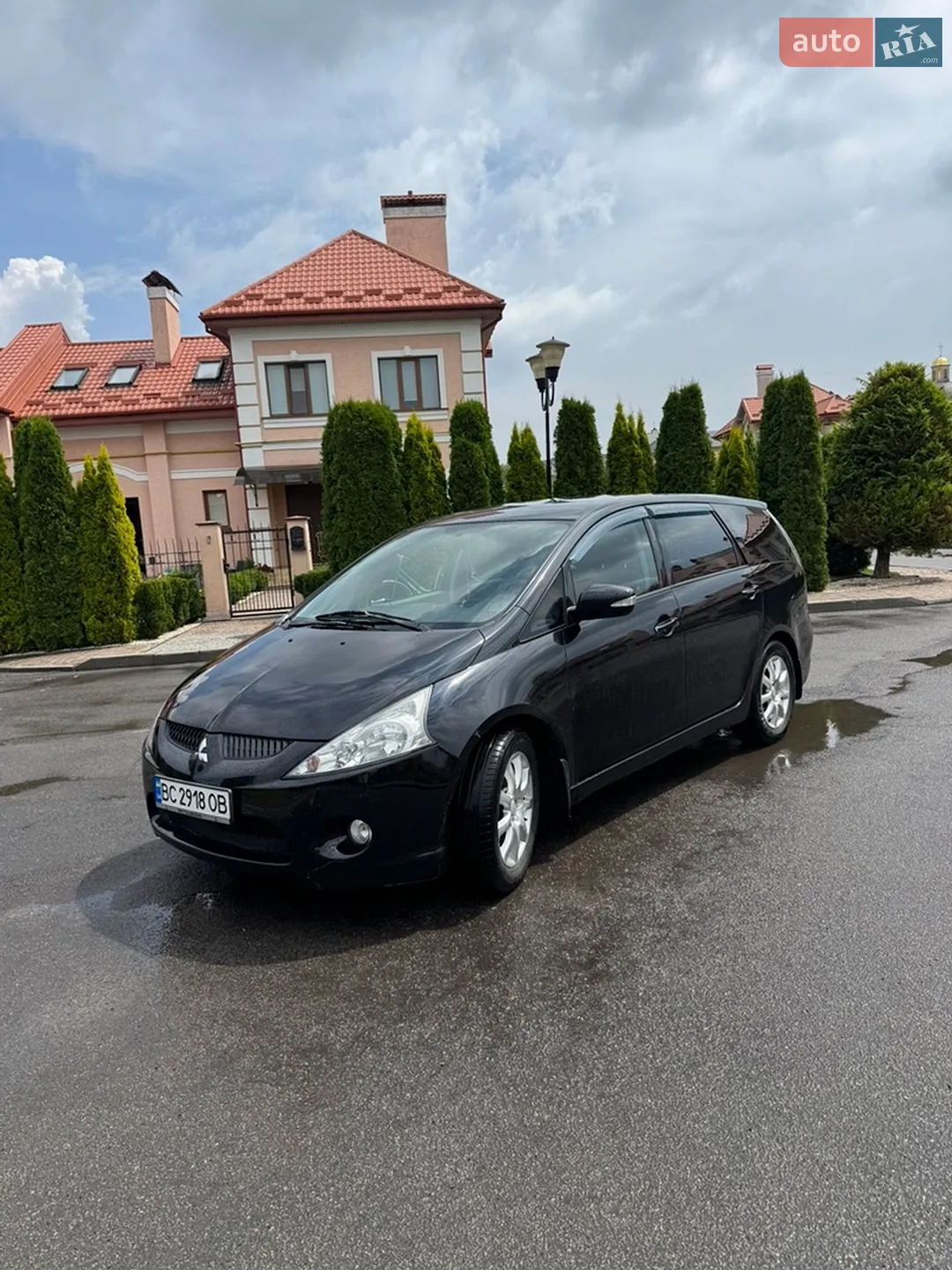 Mitsubishi Grandis, 2005