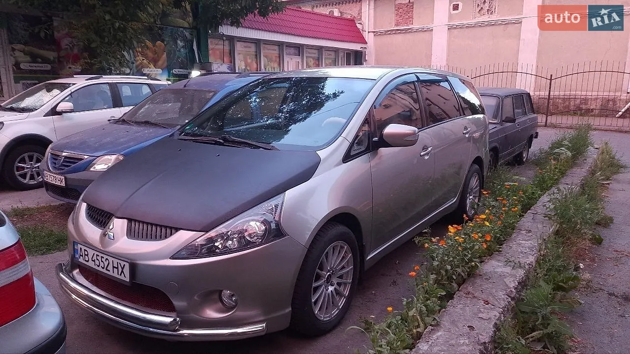 Mitsubishi Grandis, 2006