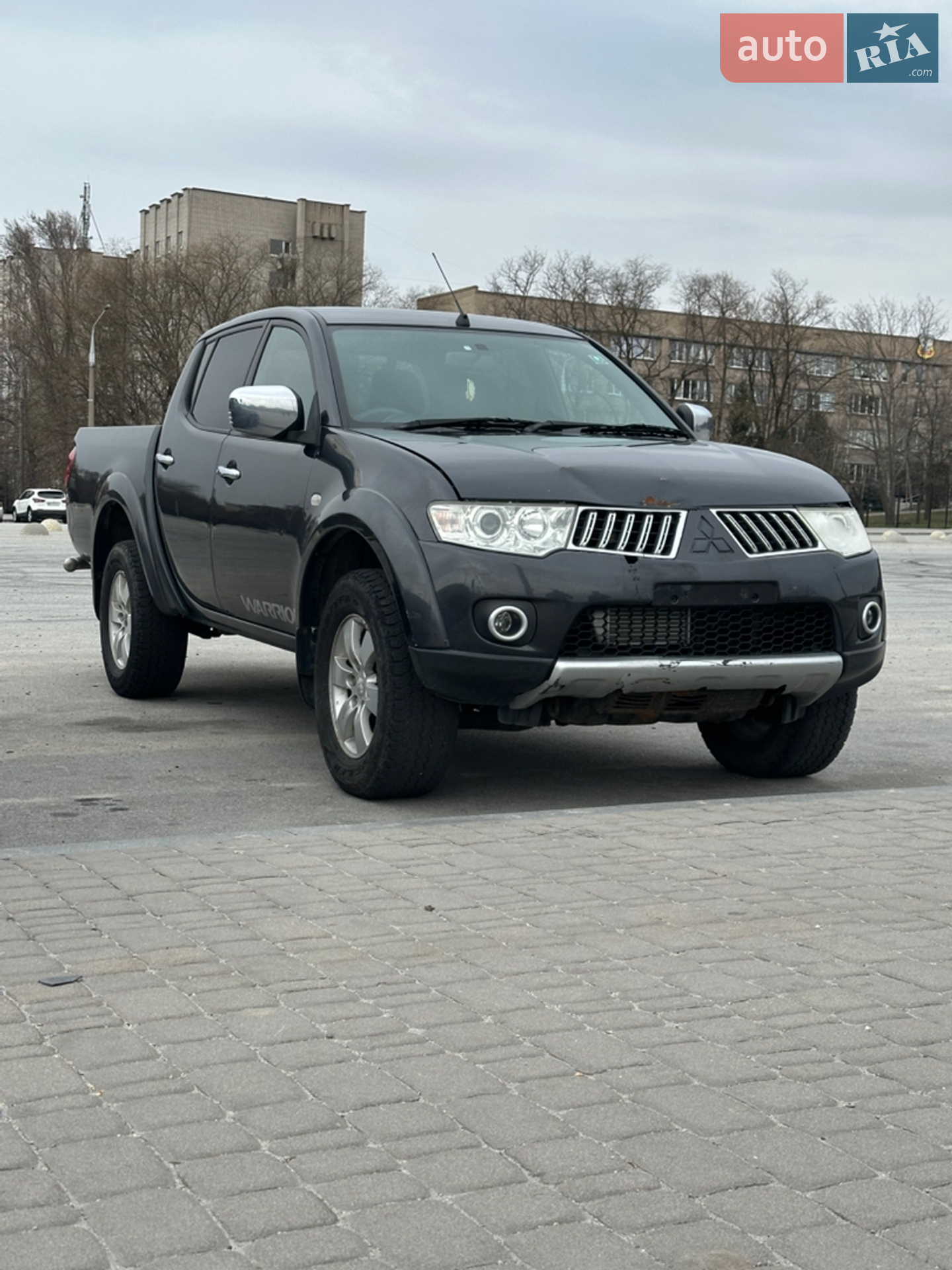Mitsubishi L 200 2012 — 1