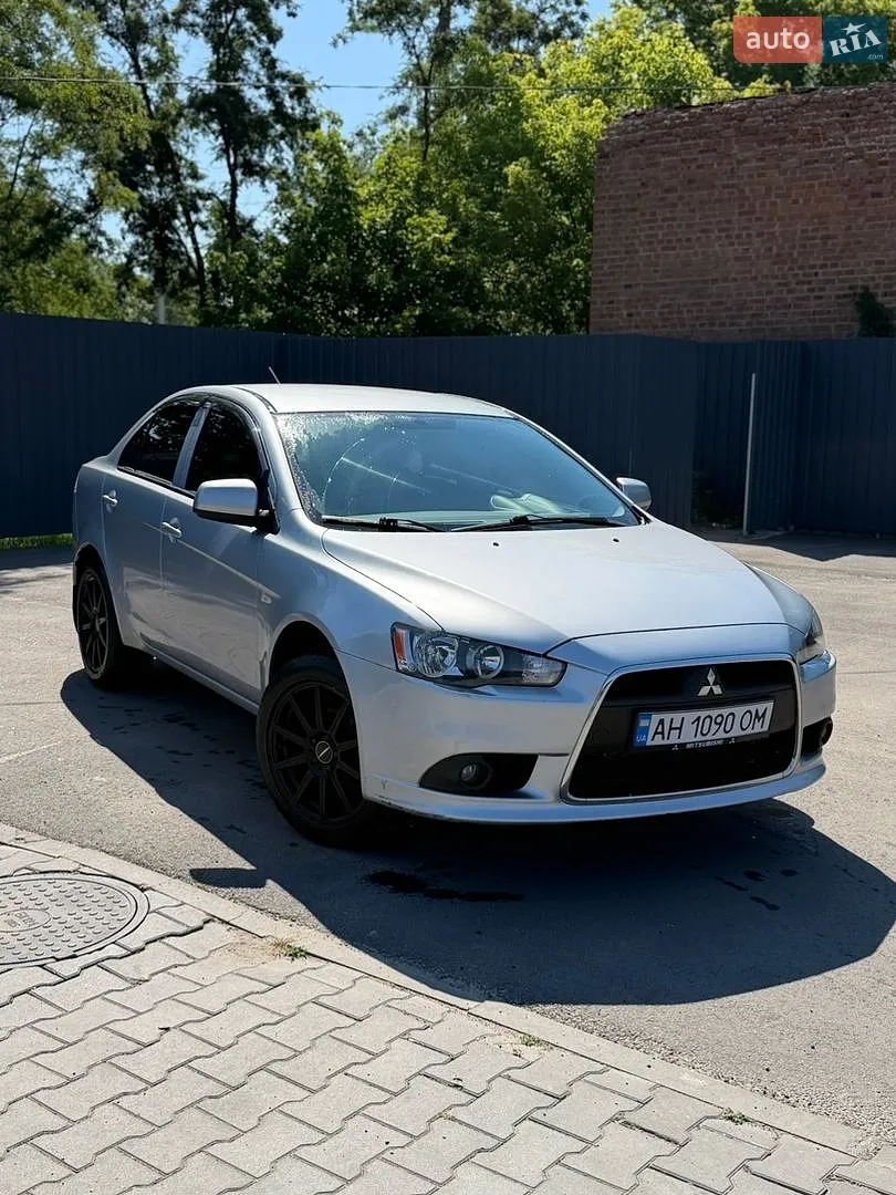 Mitsubishi Lancer, 2012