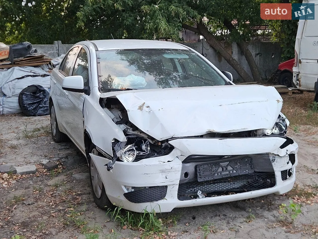 Mitsubishi Lancer, 2011