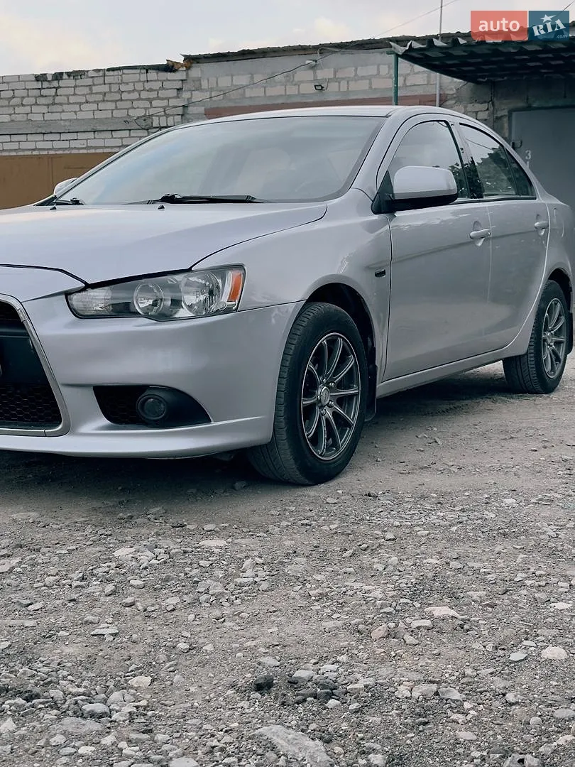 Mitsubishi Lancer, 2012