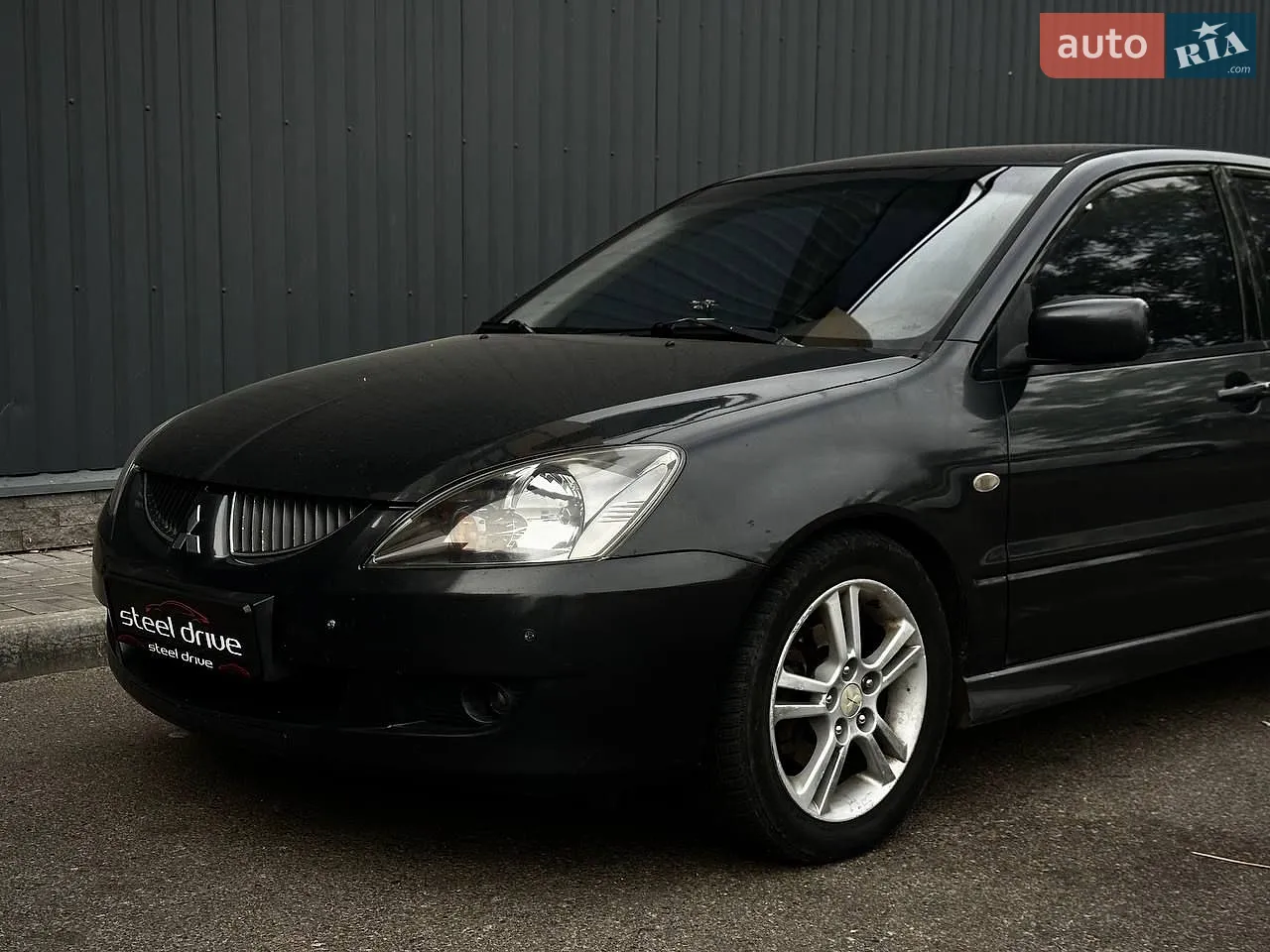 Mitsubishi Lancer, 2004