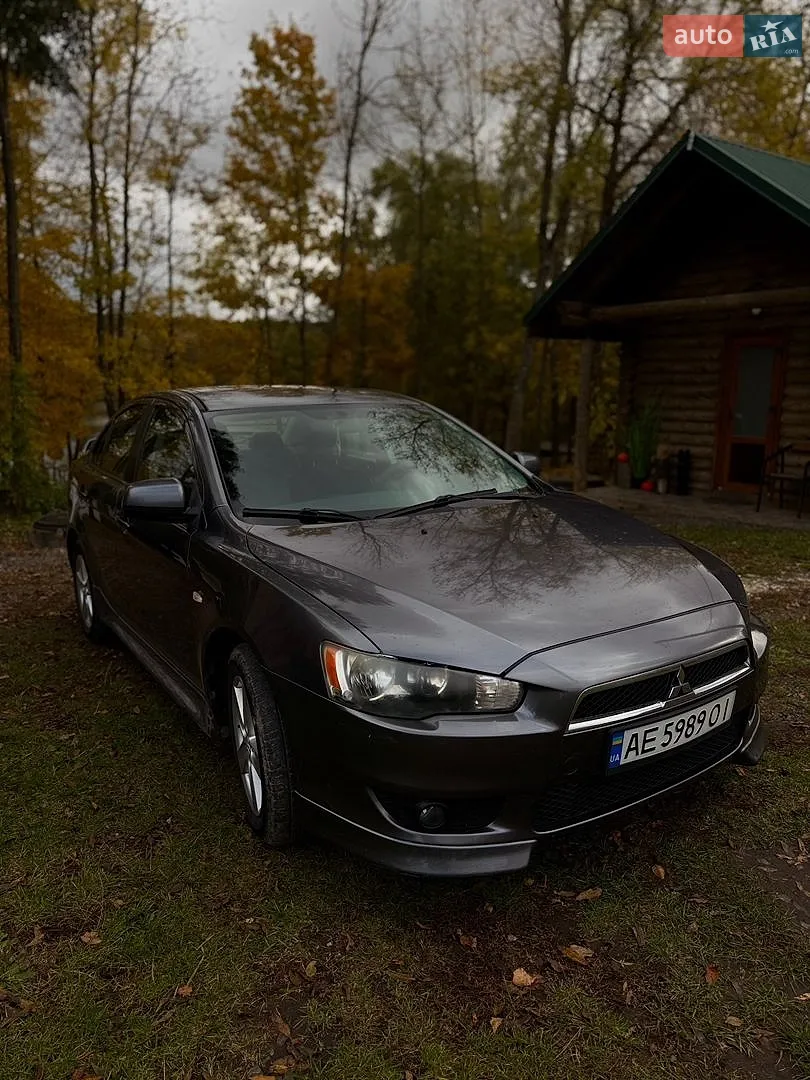 Mitsubishi Lancer, 2011