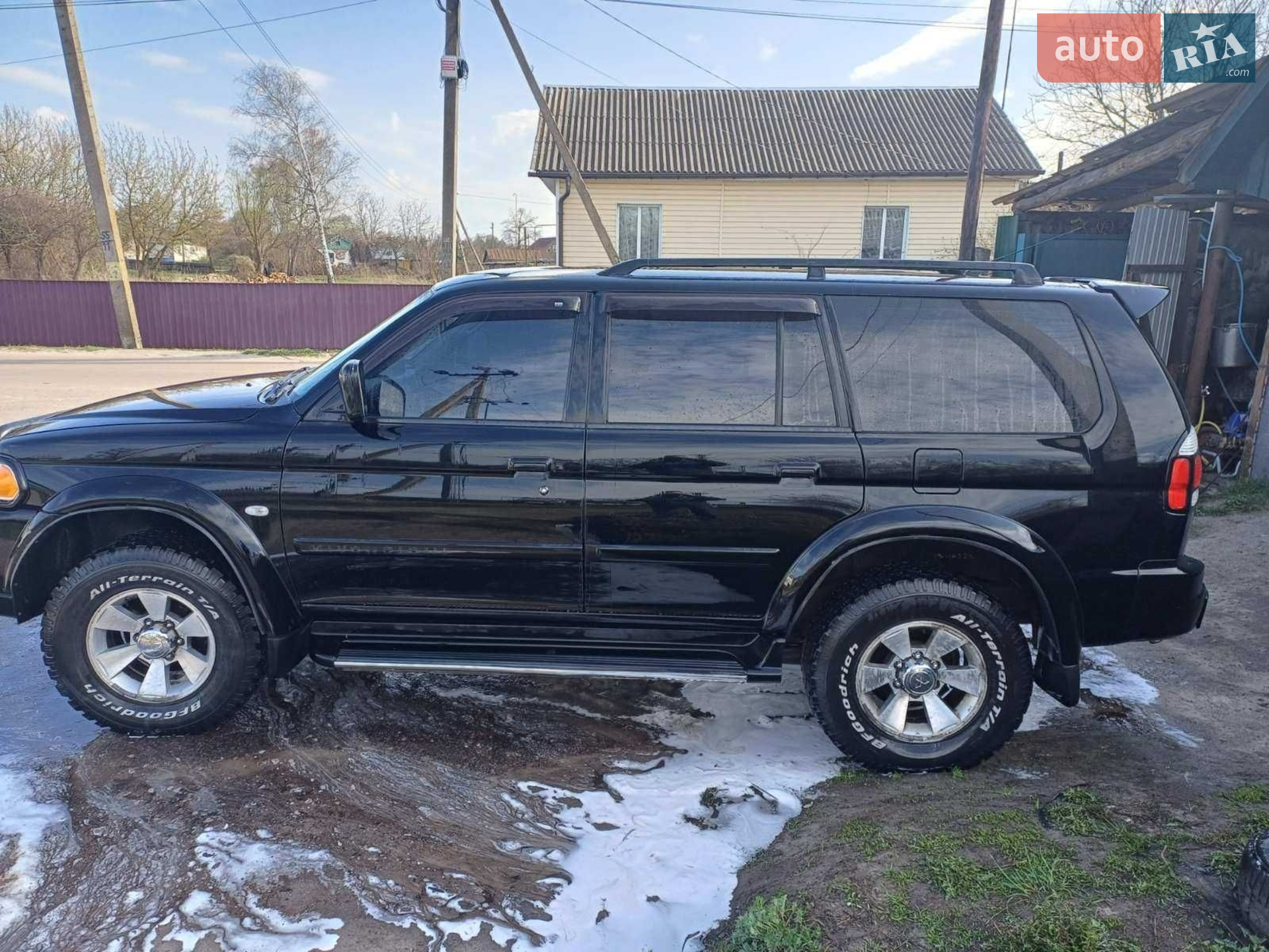 Mitsubishi Montero, 2005