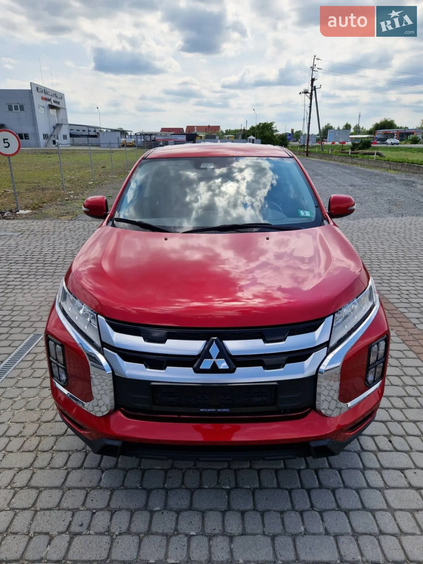 Mitsubishi Outlander Sport, 2019