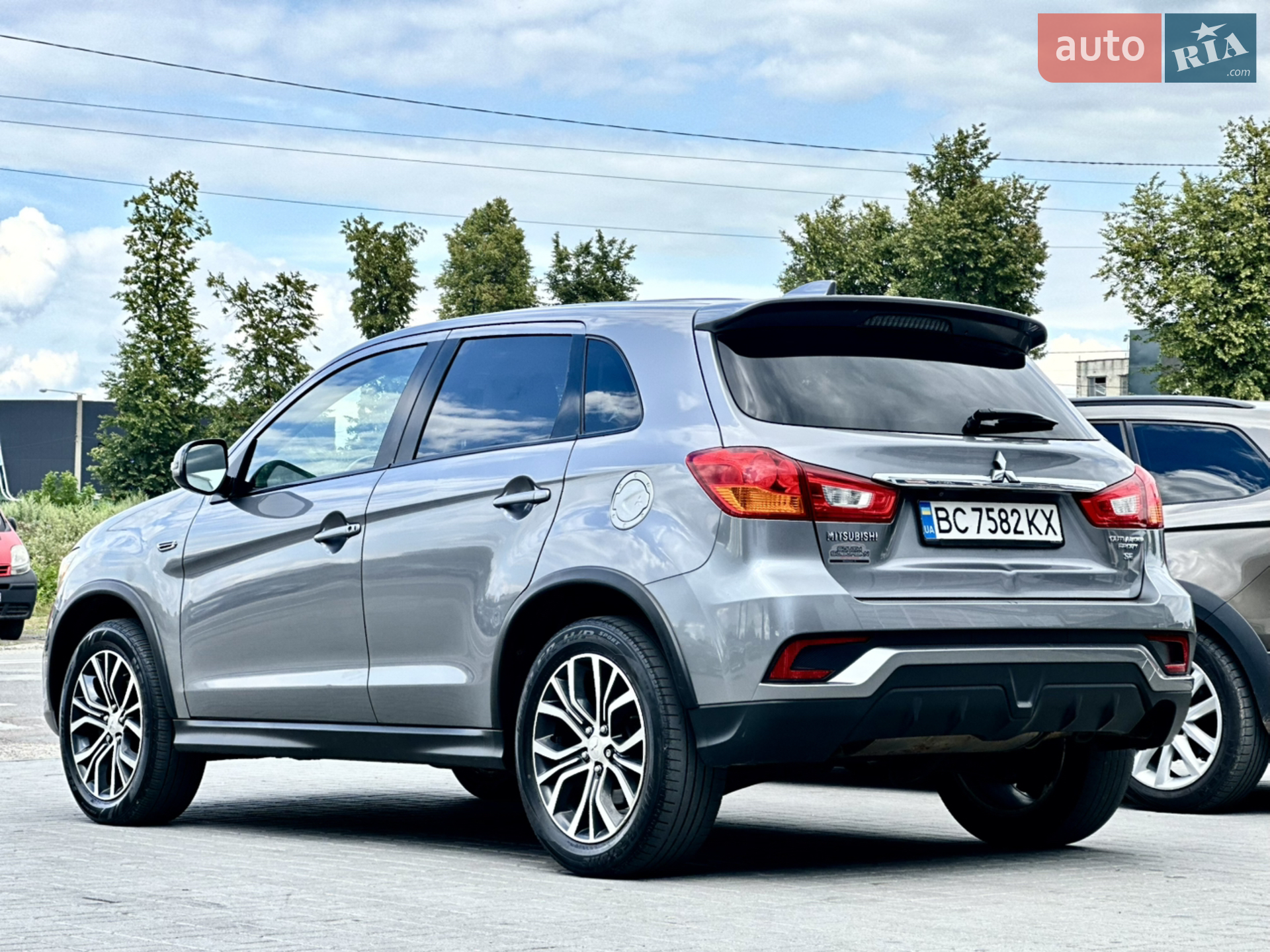 Mitsubishi Outlander Sport, 2018