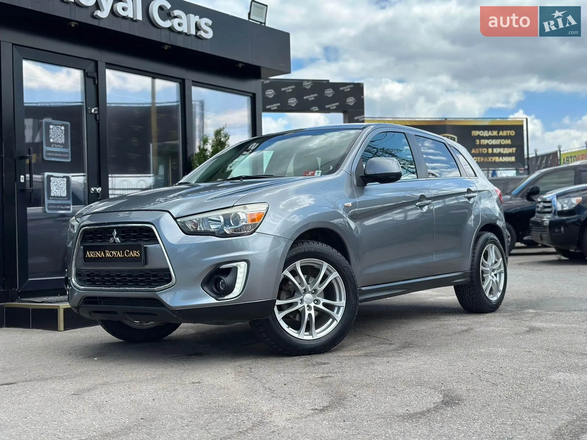 Mitsubishi Outlander Sport, 2014