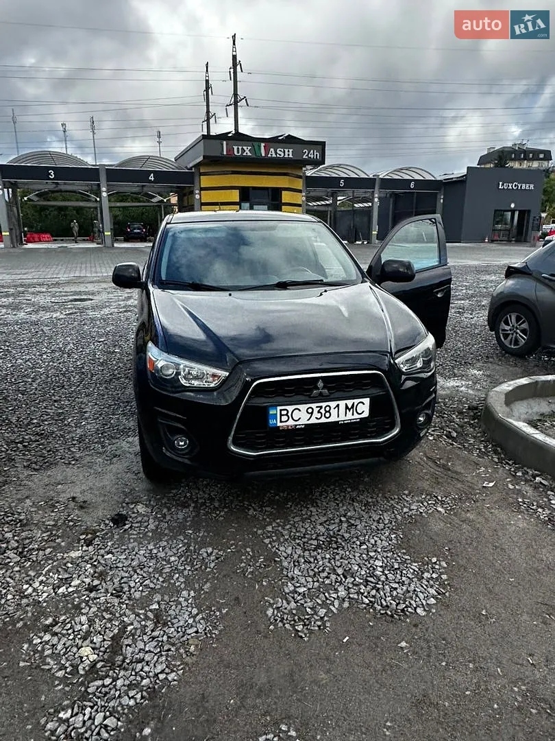 Mitsubishi Outlander Sport, 2015