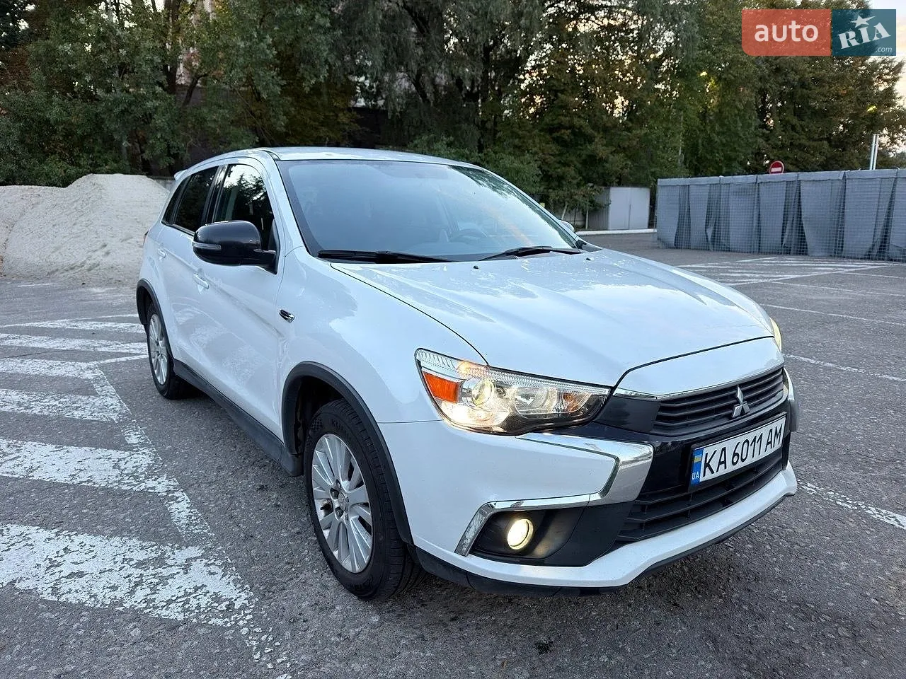 Mitsubishi Outlander Sport, 2017