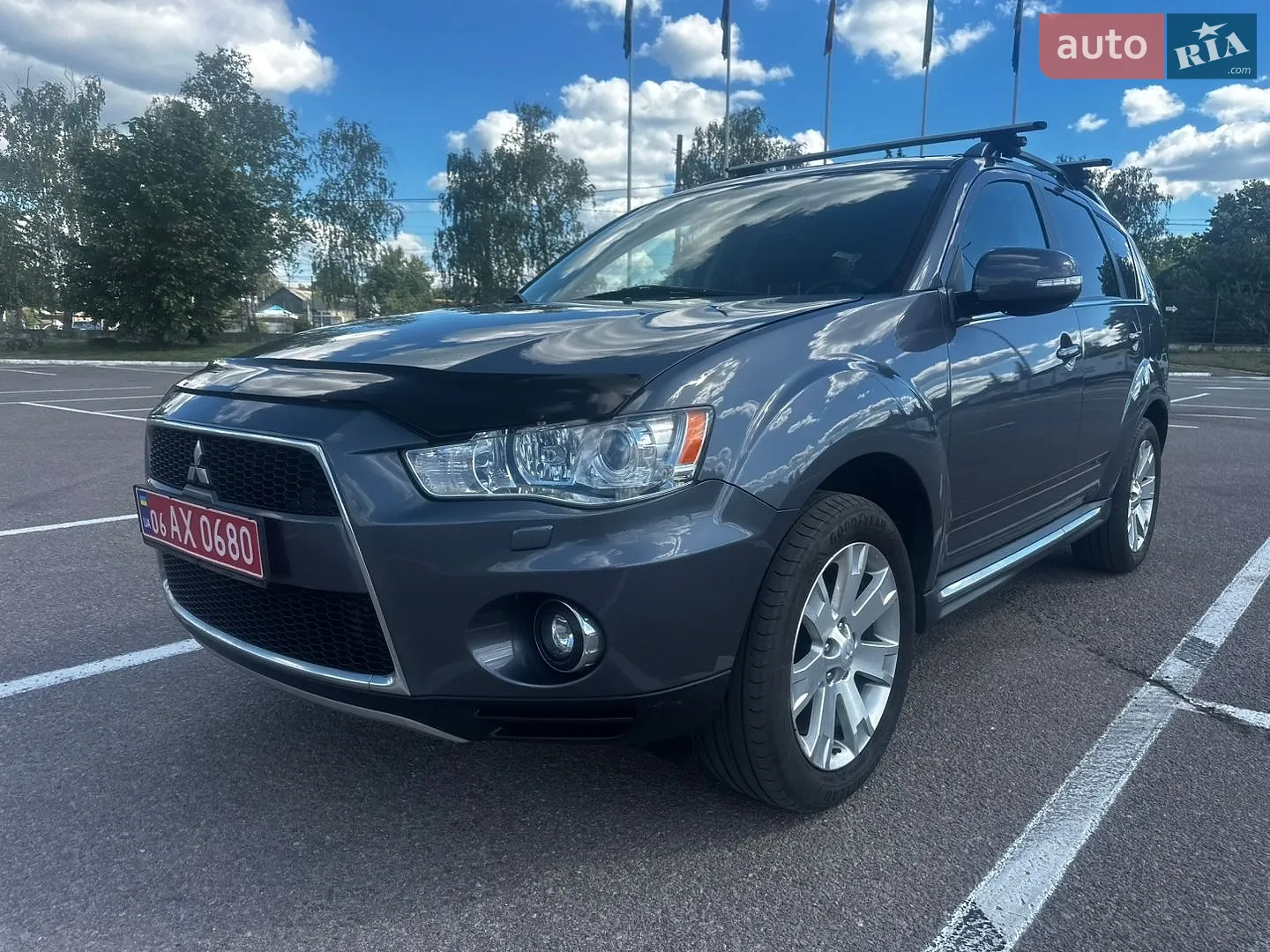 Mitsubishi Outlander XL, 2011