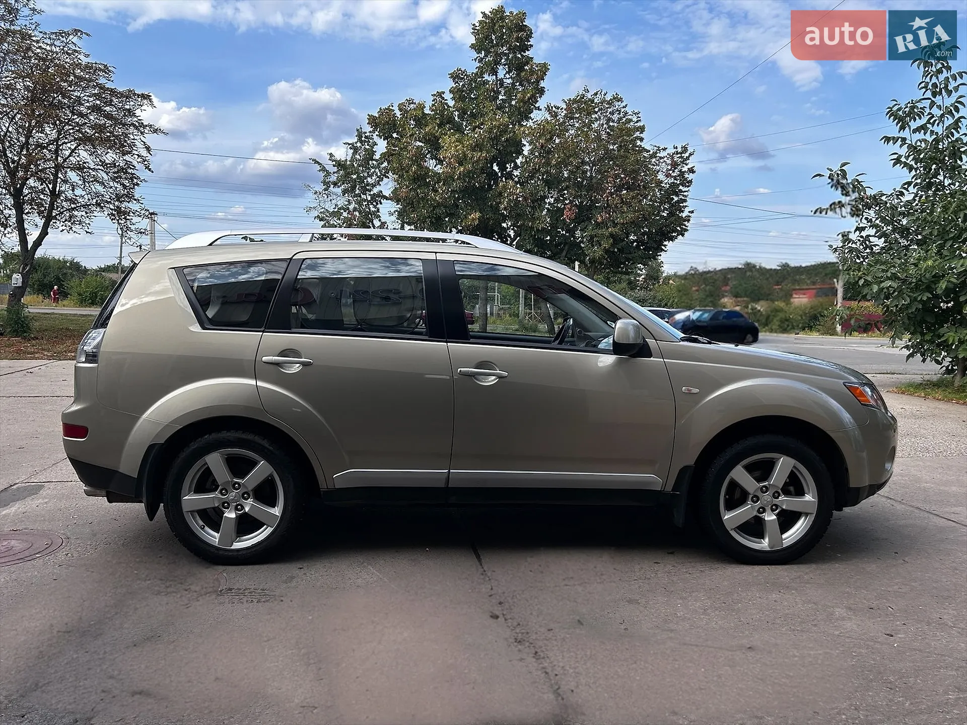 Mitsubishi Outlander XL, 2008