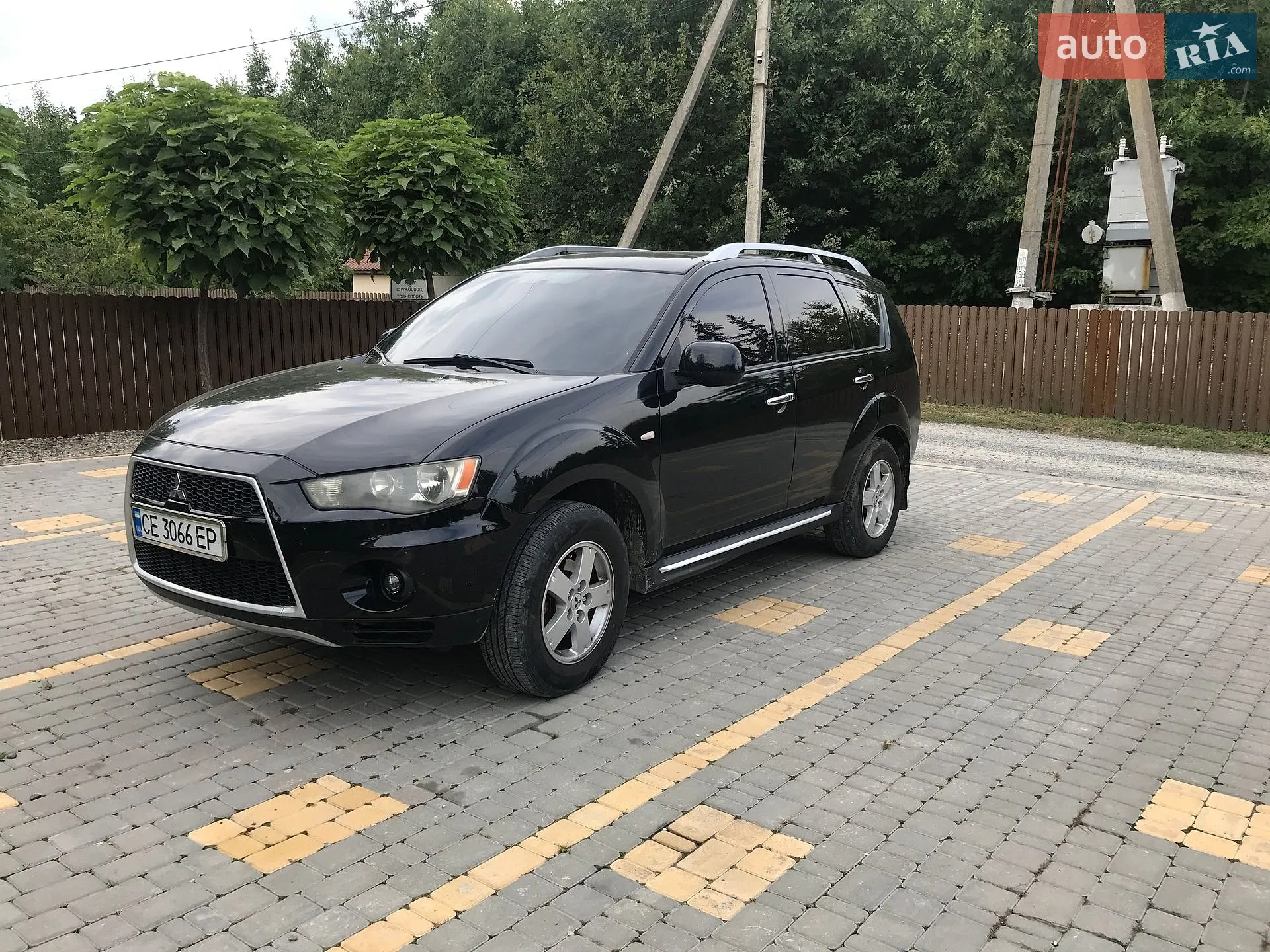 Mitsubishi Outlander XL, 2010