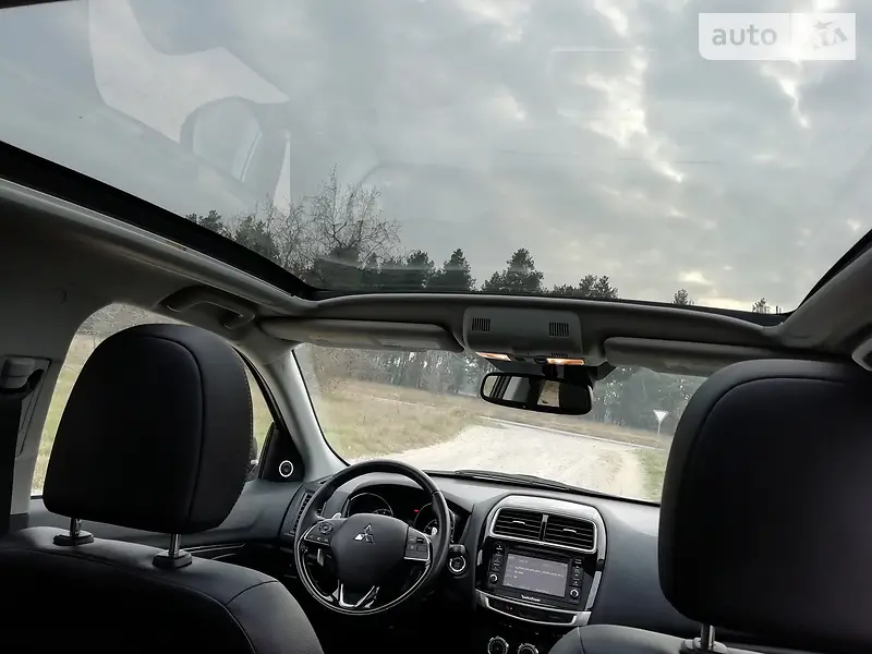 Mitsubishi Outlander, 2016