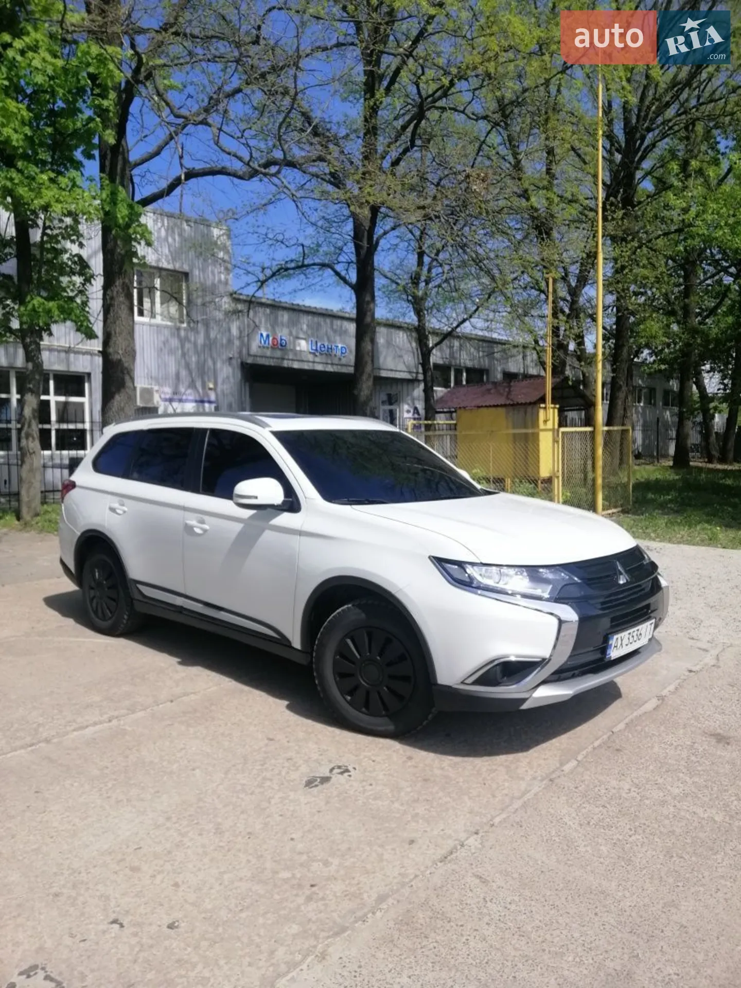Mitsubishi Outlander, 2015