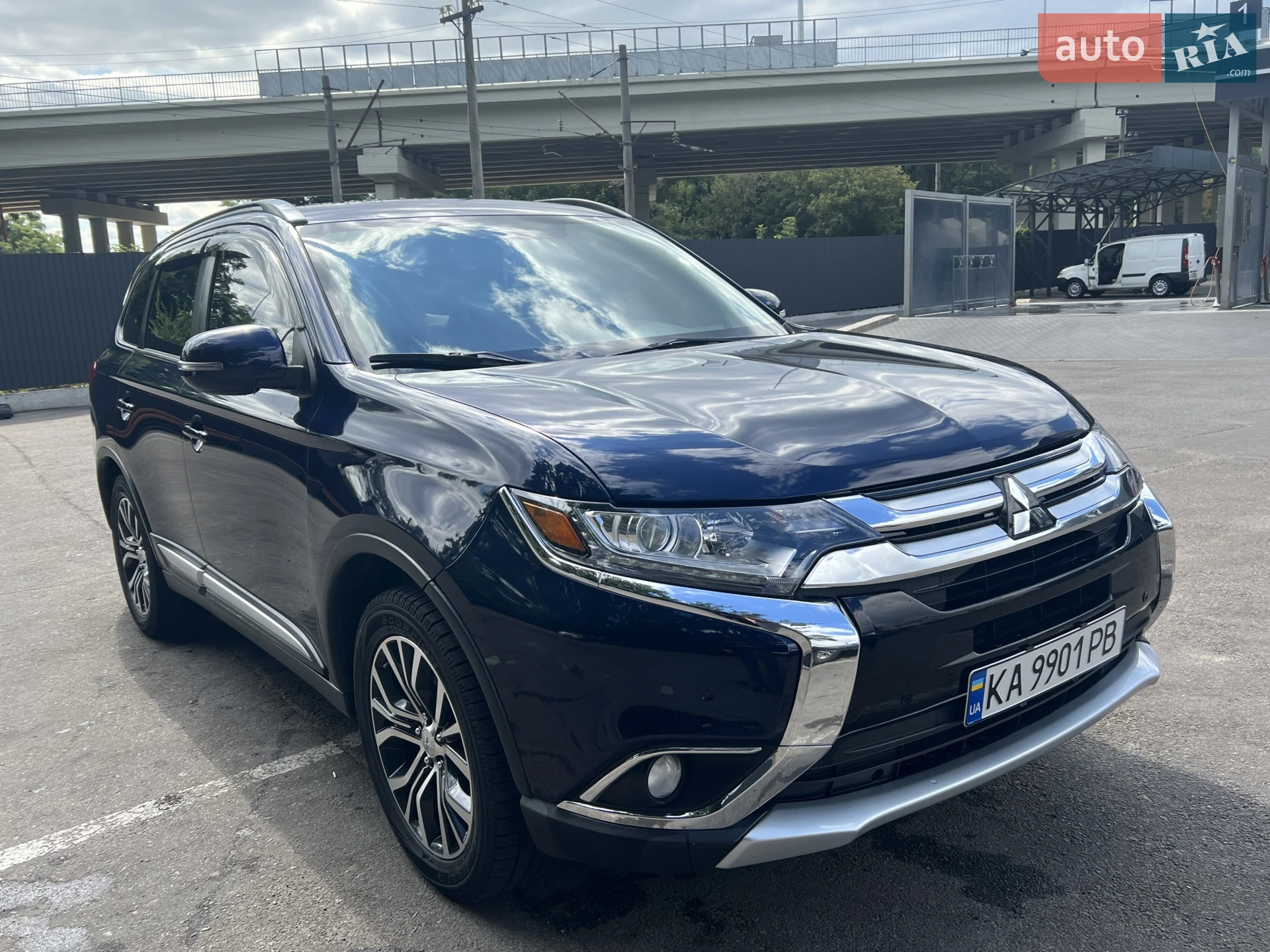 Mitsubishi Outlander, 2016