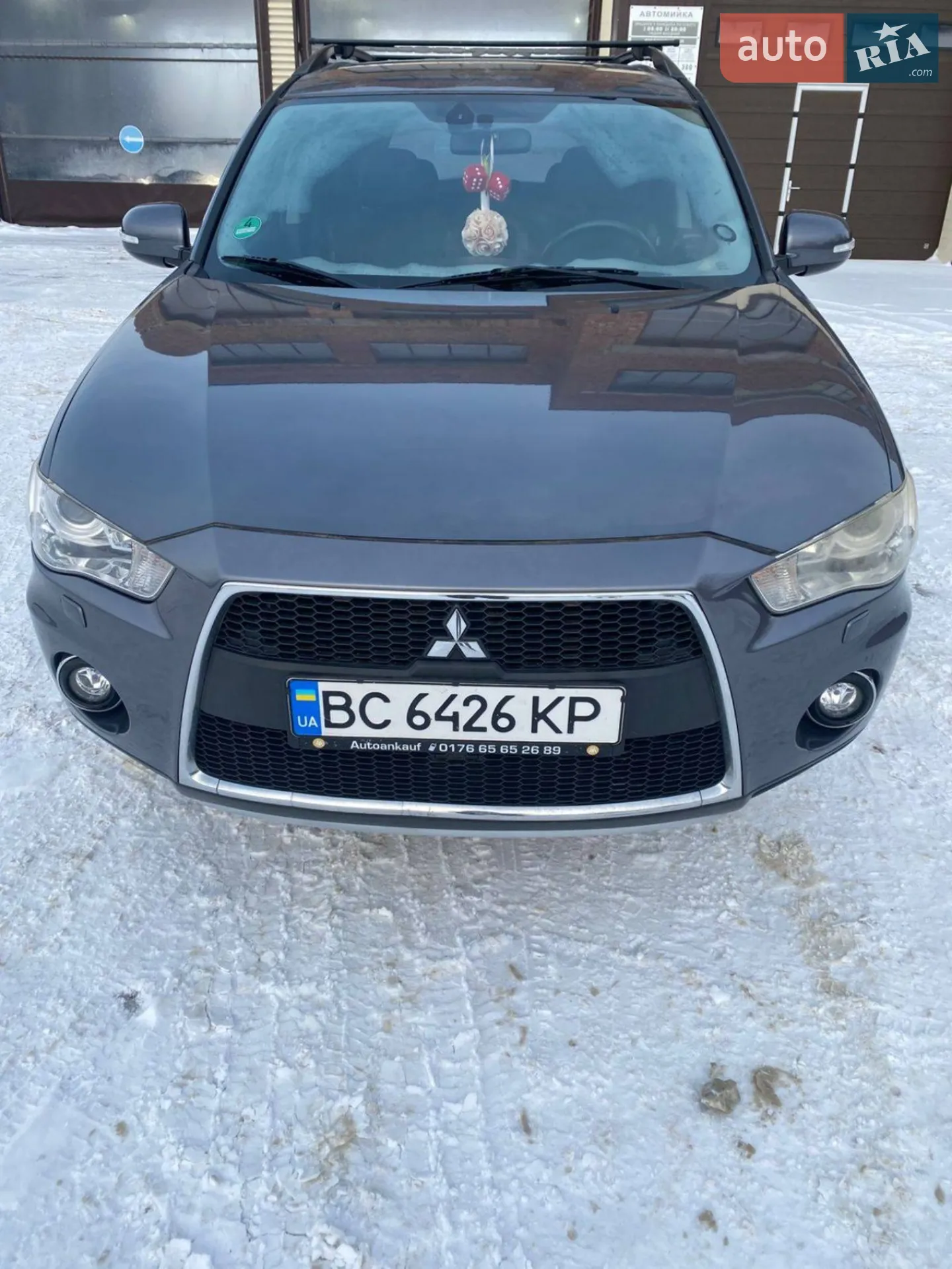 Mitsubishi Outlander, 2011