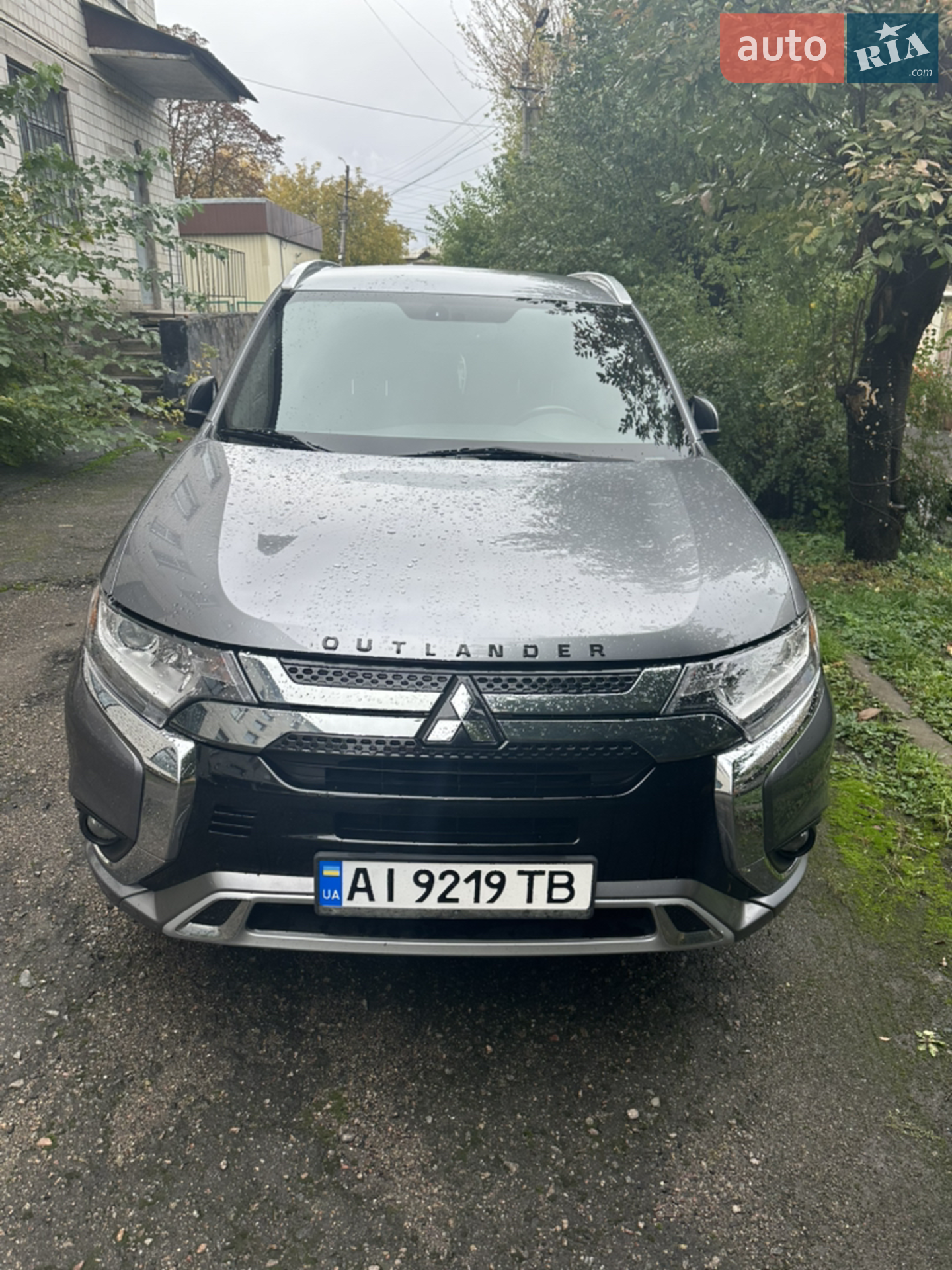 Mitsubishi Outlander, 2019