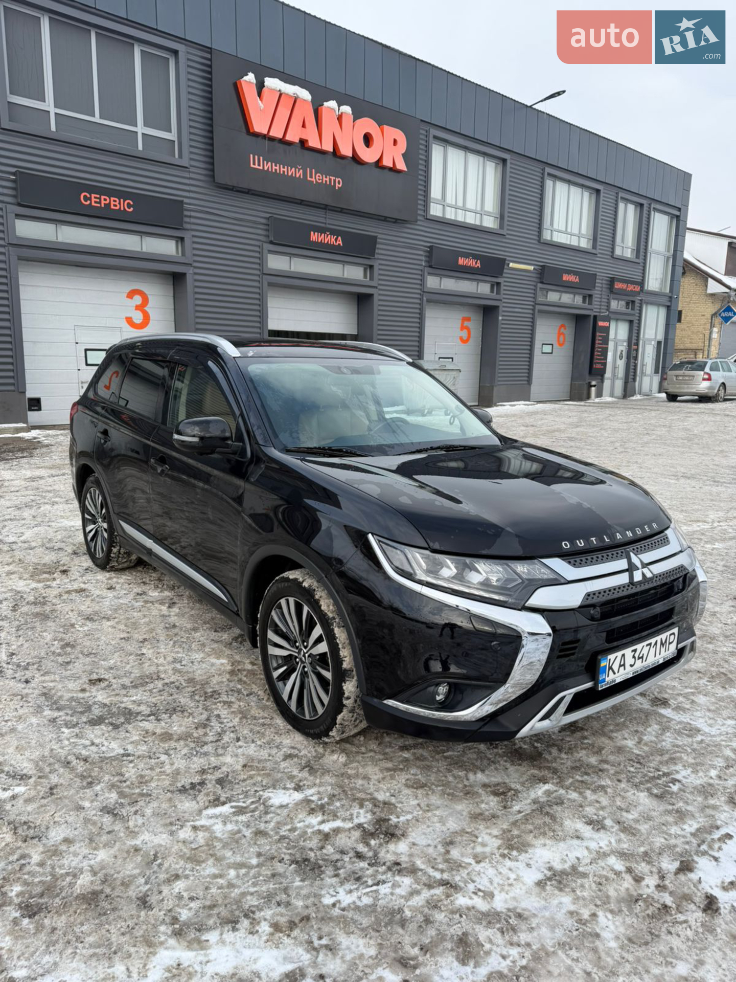 Mitsubishi Outlander, 2018