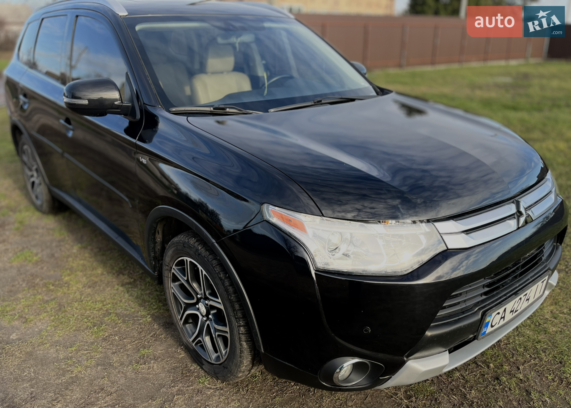 Mitsubishi Outlander, 2014
