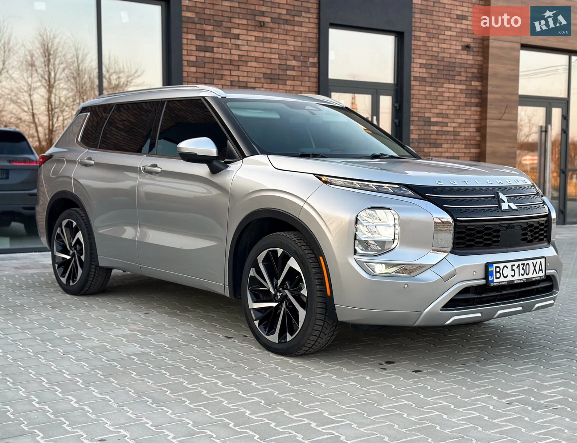 Mitsubishi Outlander, 2022