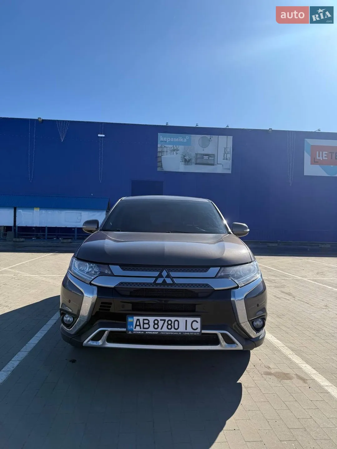 Mitsubishi Outlander, 2021