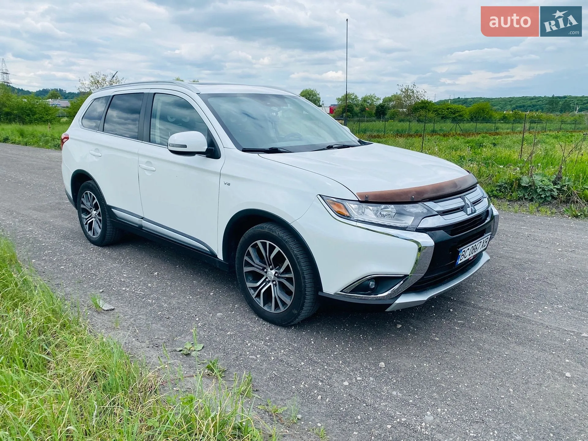 Mitsubishi Outlander, 2015