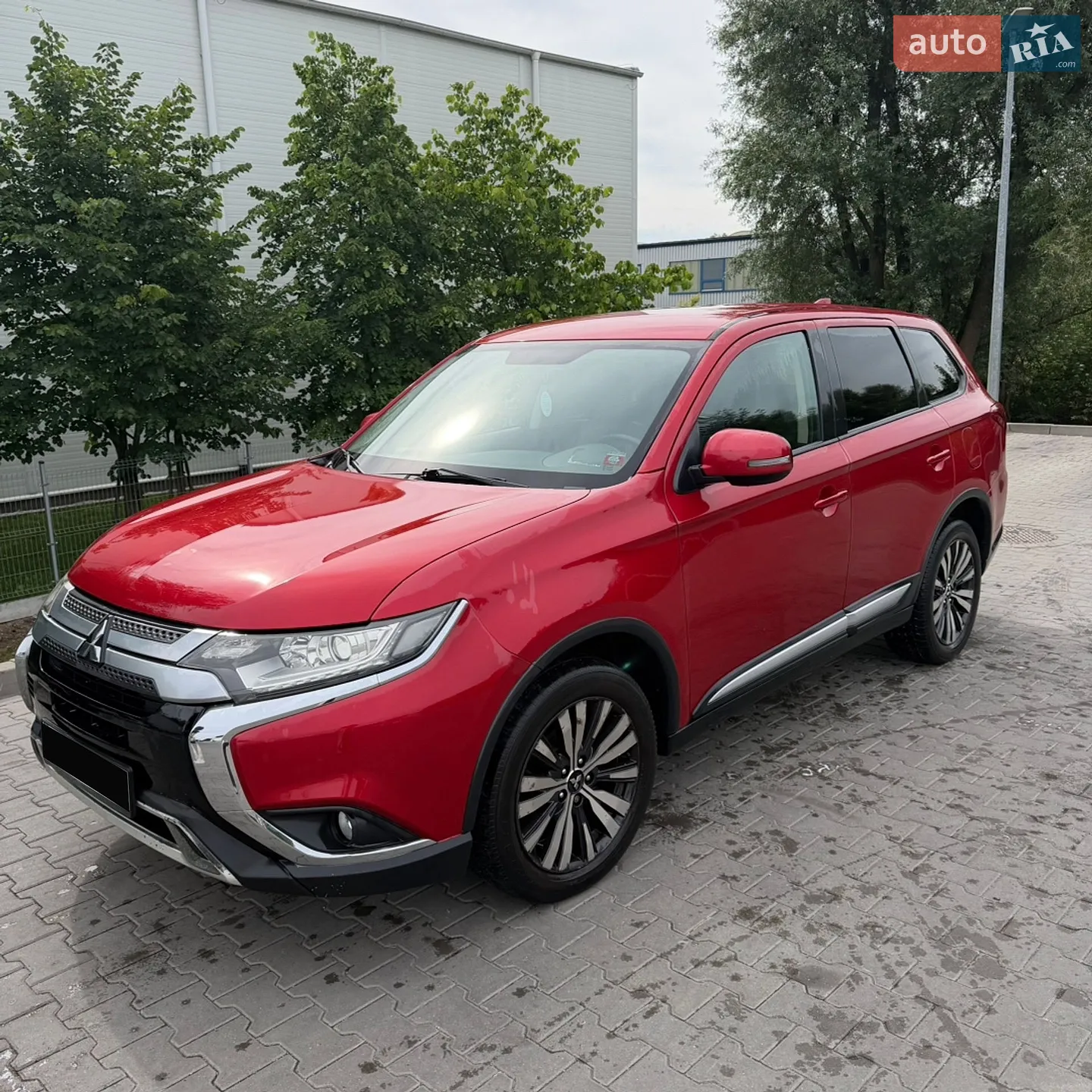 Mitsubishi Outlander, 2019