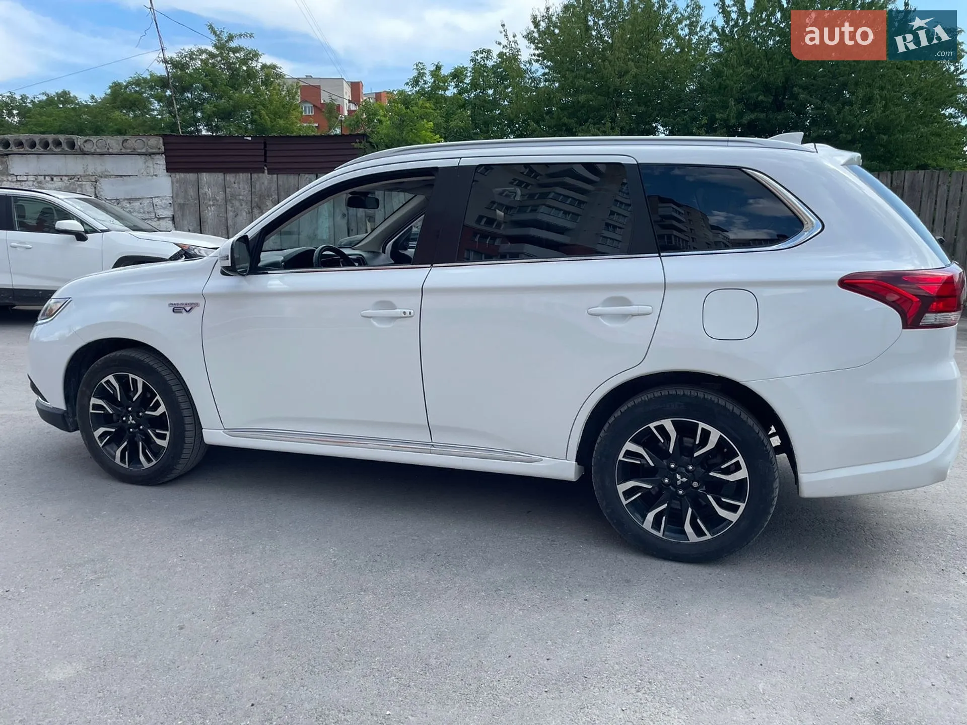 Mitsubishi Outlander, 2018