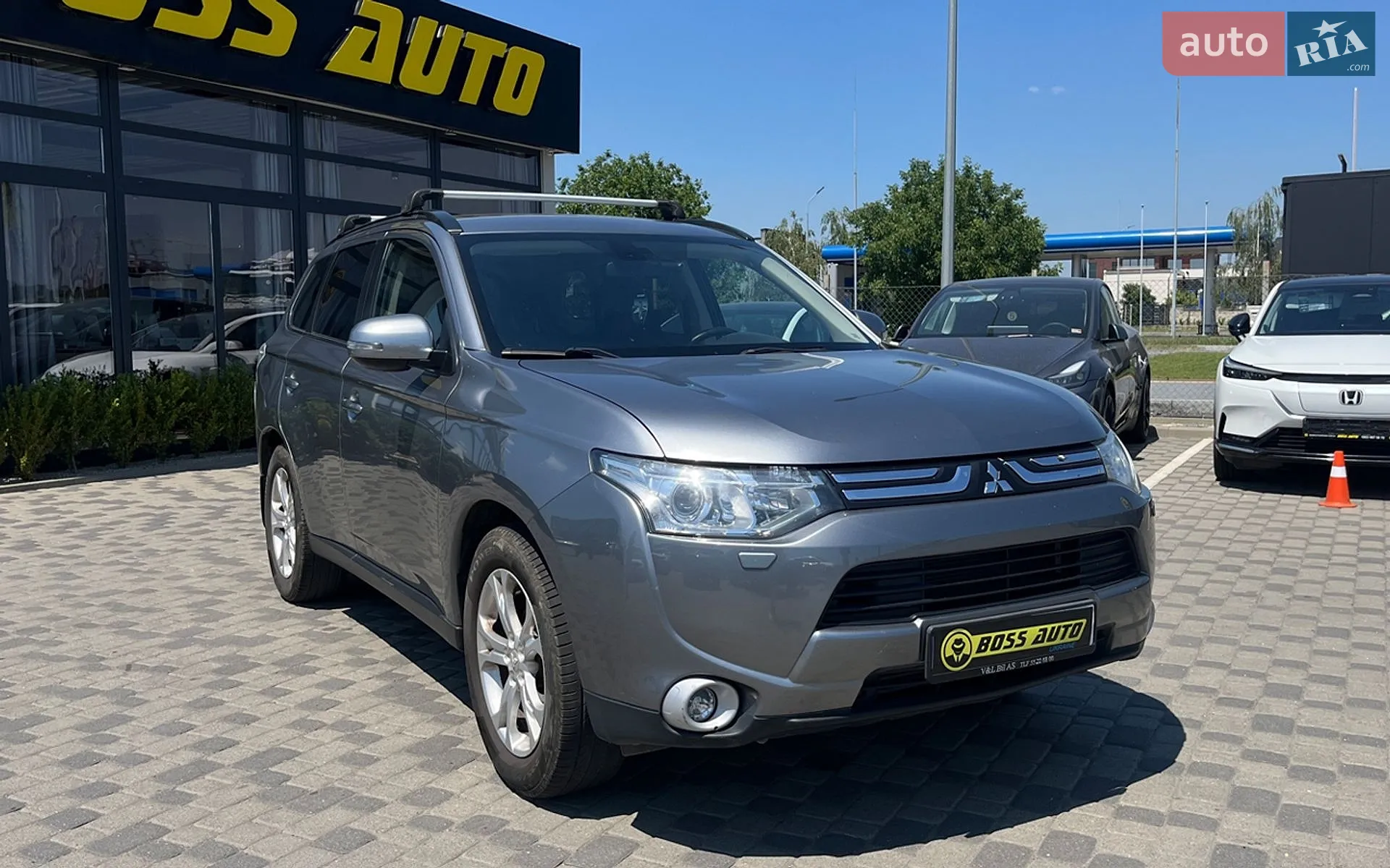 Mitsubishi Outlander, 2012