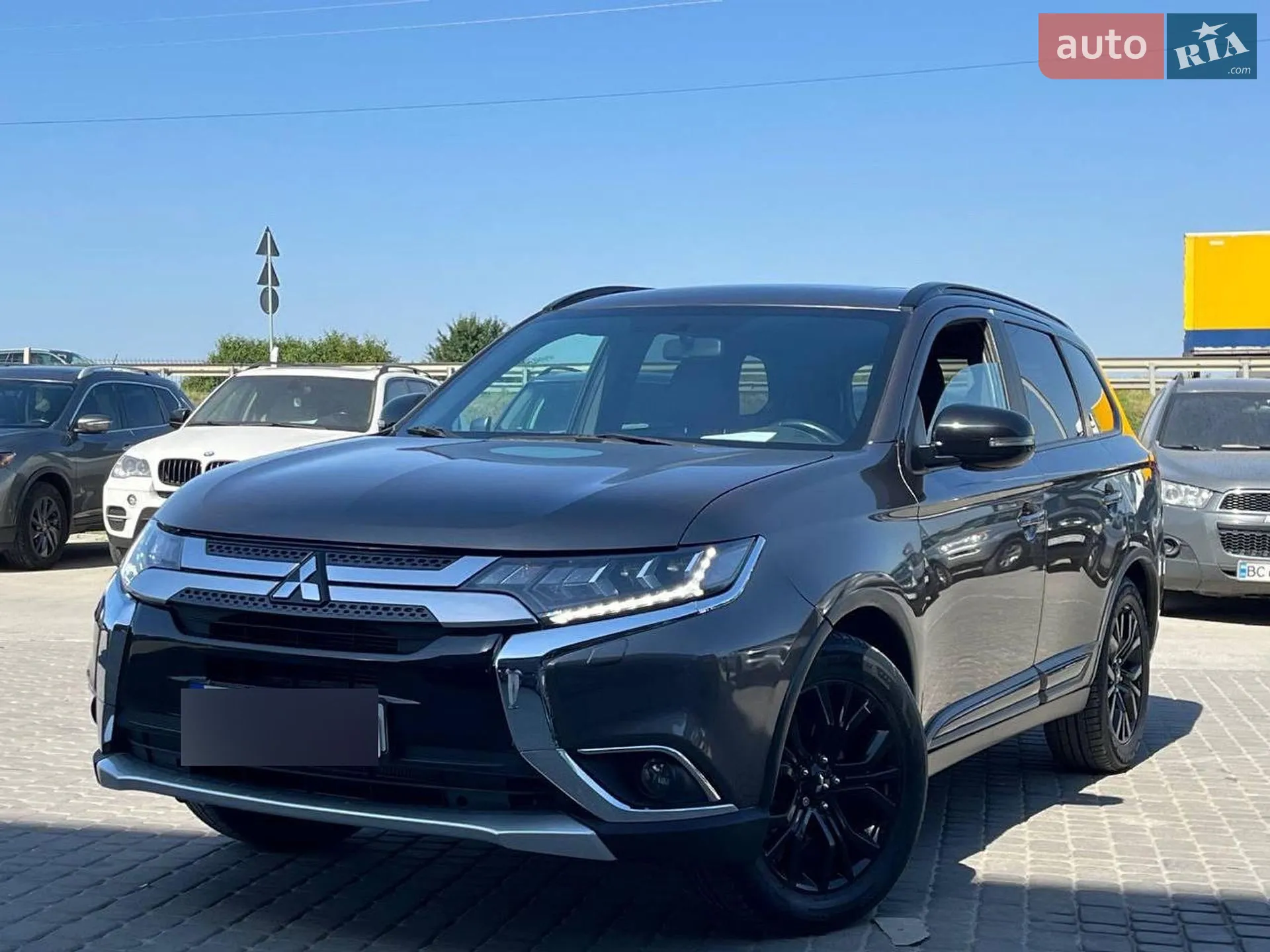 Mitsubishi Outlander, 2017
